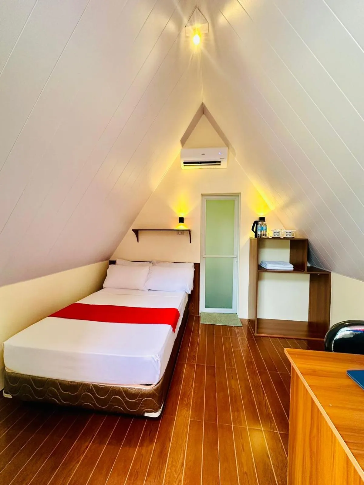 Bedroom, Bed in Carcar Eco Farm Resorts