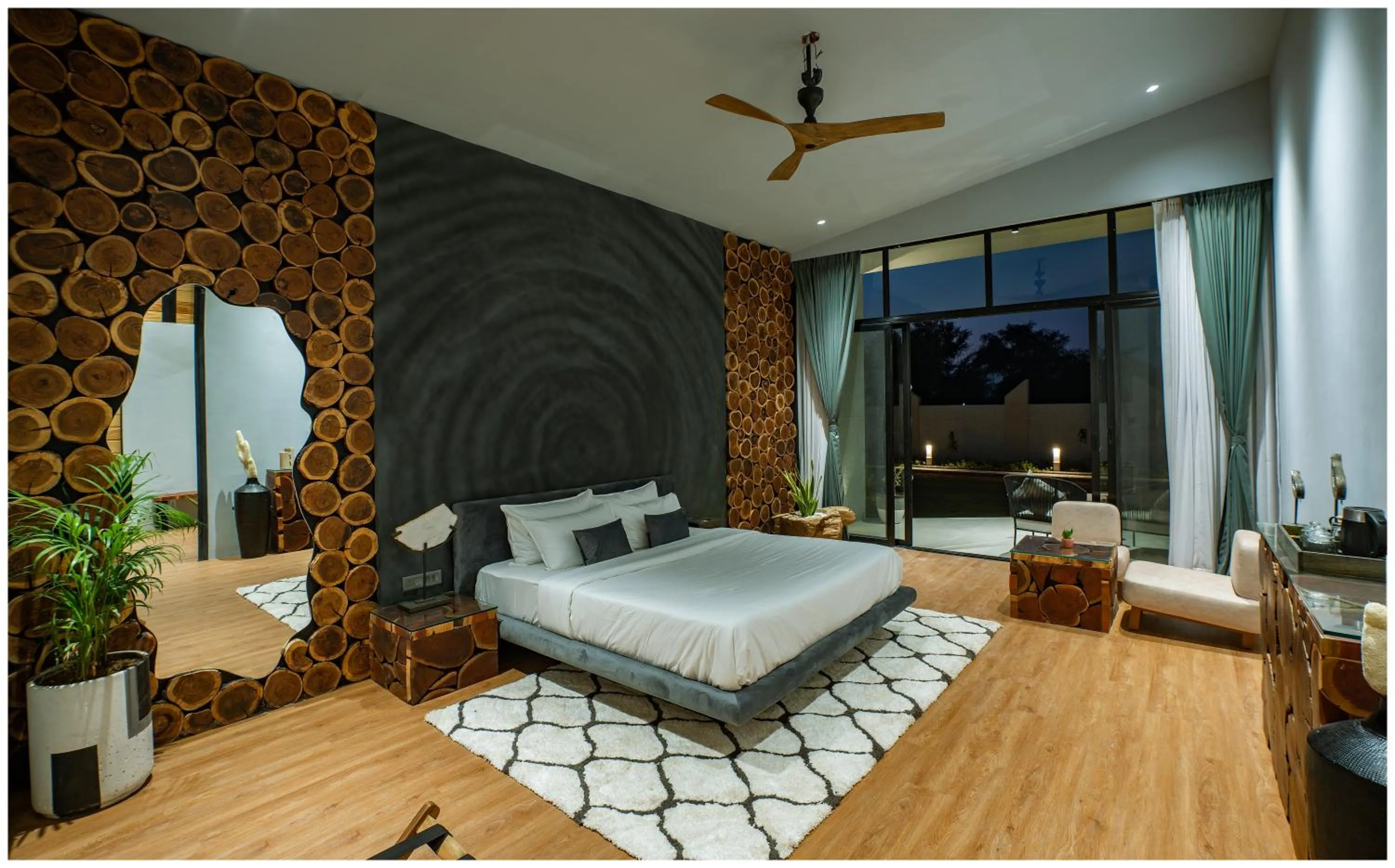 Bed in Casa Concreto- 5-Bedroom Luxury Villa with all weather Pool