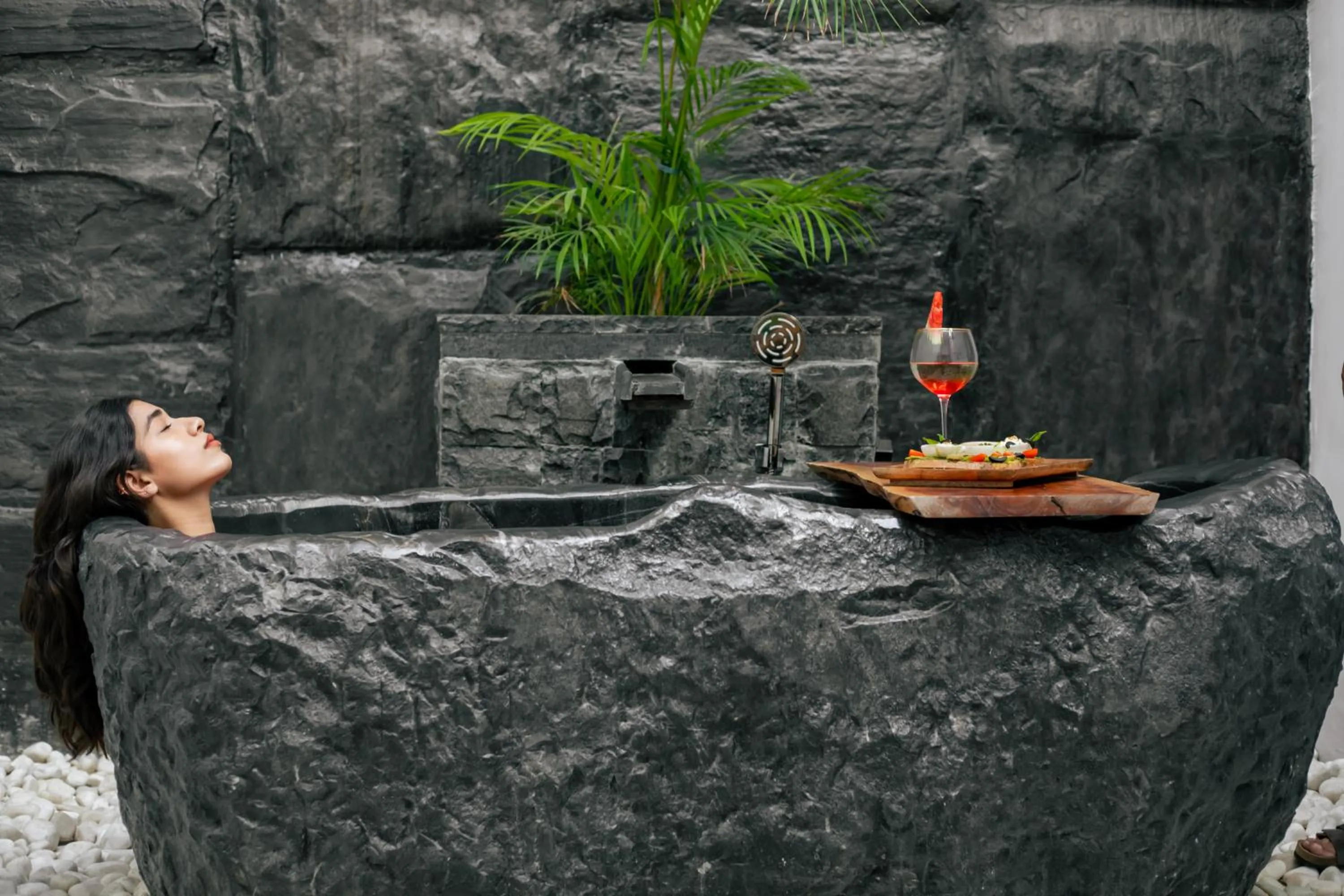 Bathroom in Casa Concreto- 5-Bedroom Luxury Villa with all weather Pool