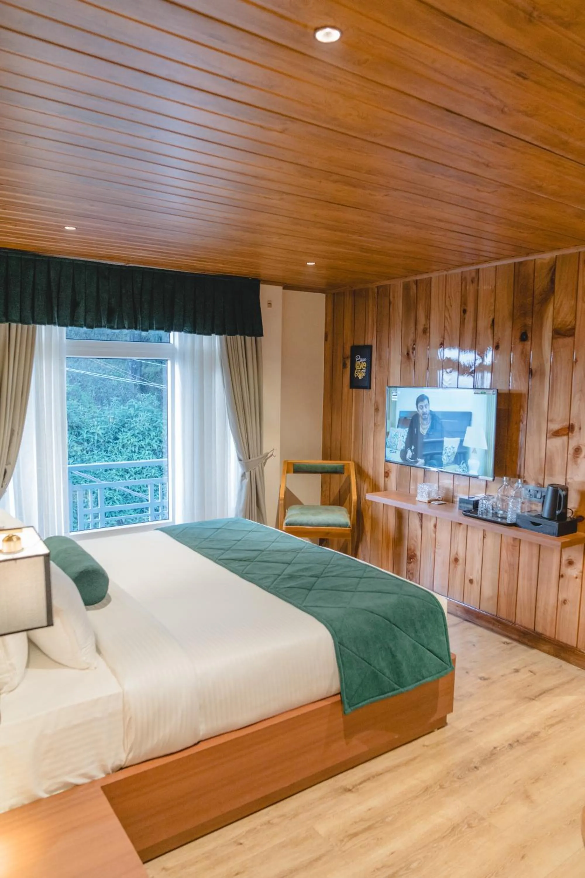 Bed in Mount Lungta Boutique Hotel & Spa