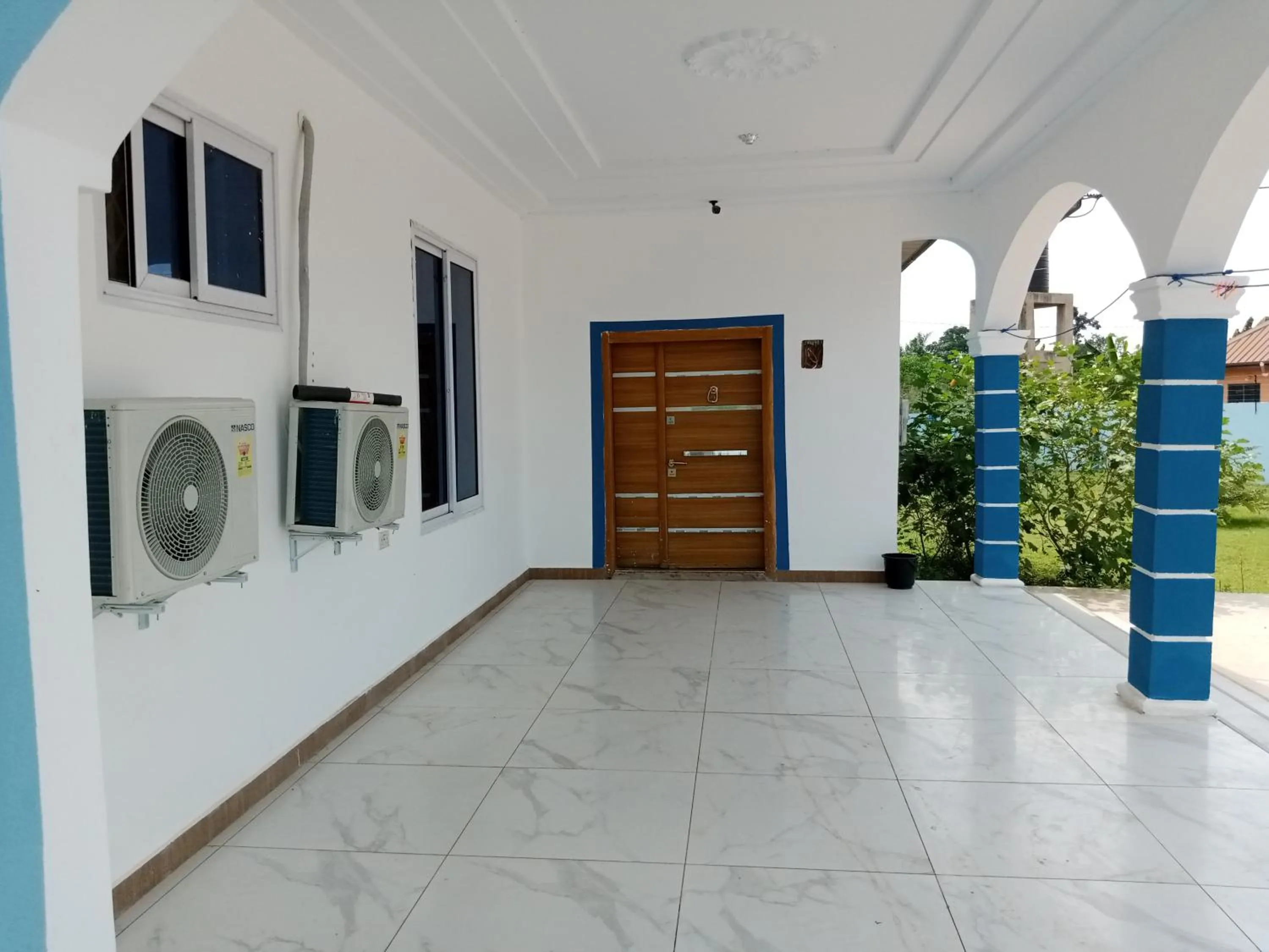 Dexxy's Palace Hotel