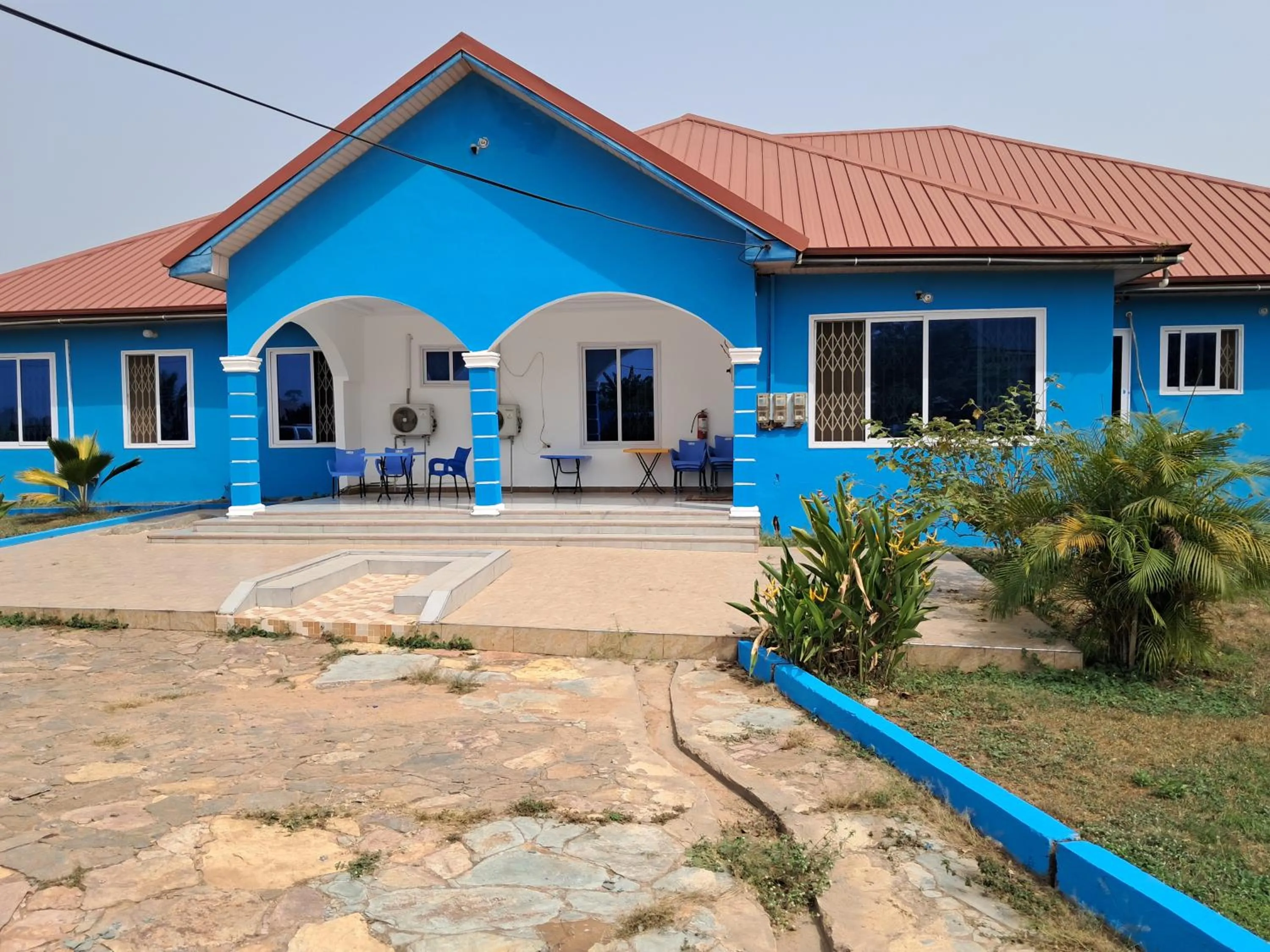 Dexxy's Palace Hotel