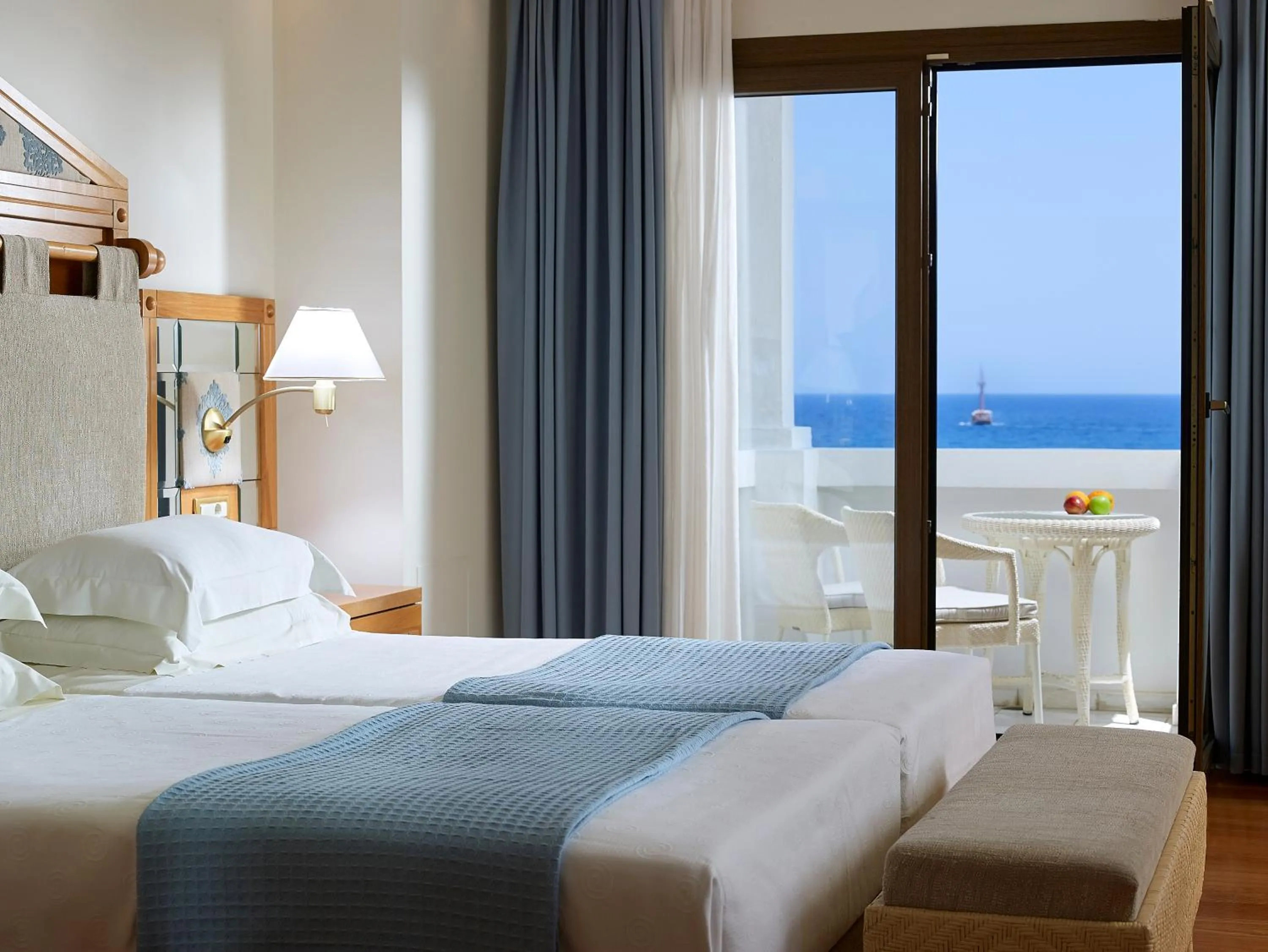 Bedroom in Knossos Royal