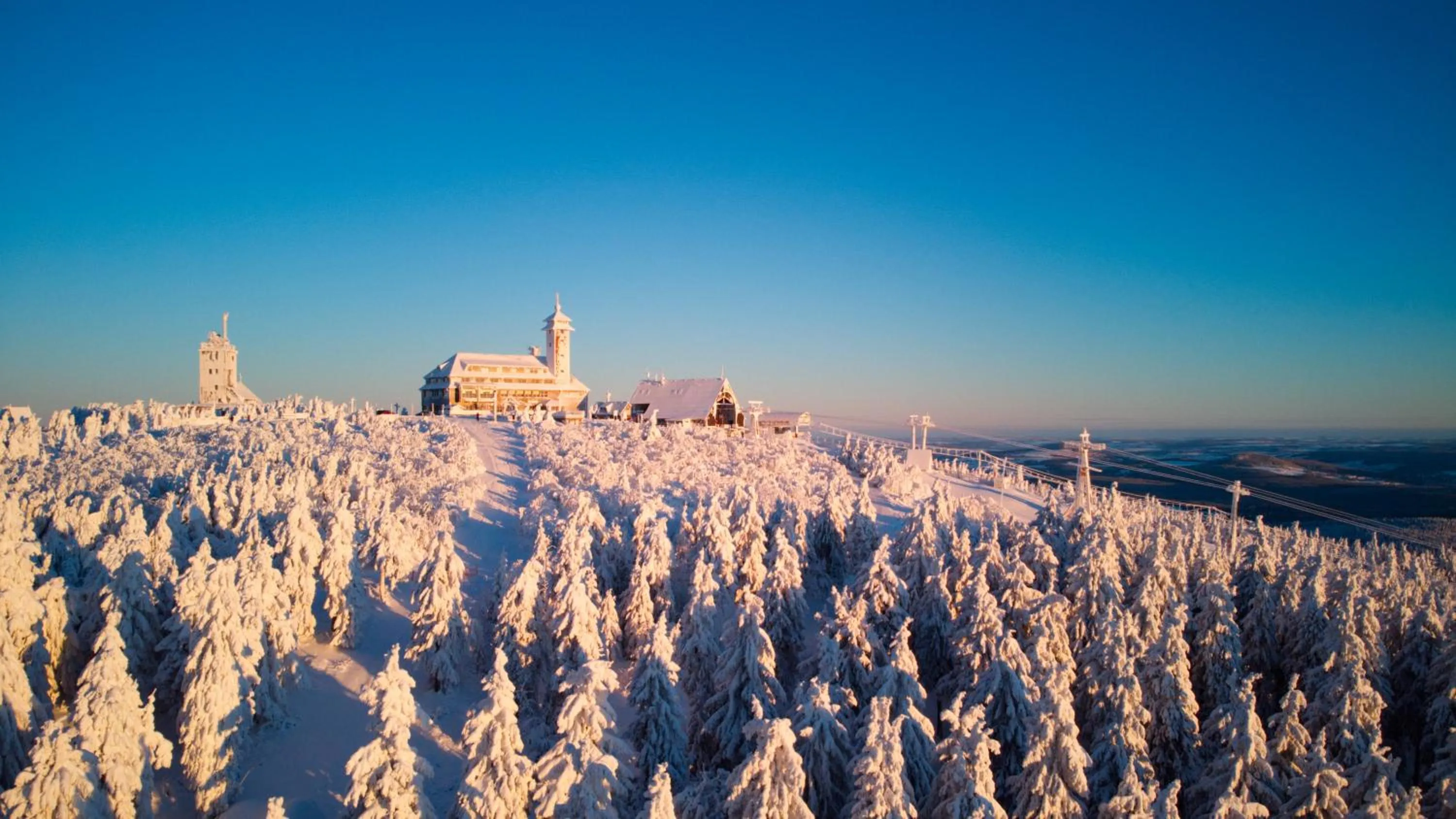 Winter in Hotel Fichtelberghaus - ganz oben im Erzgebirge