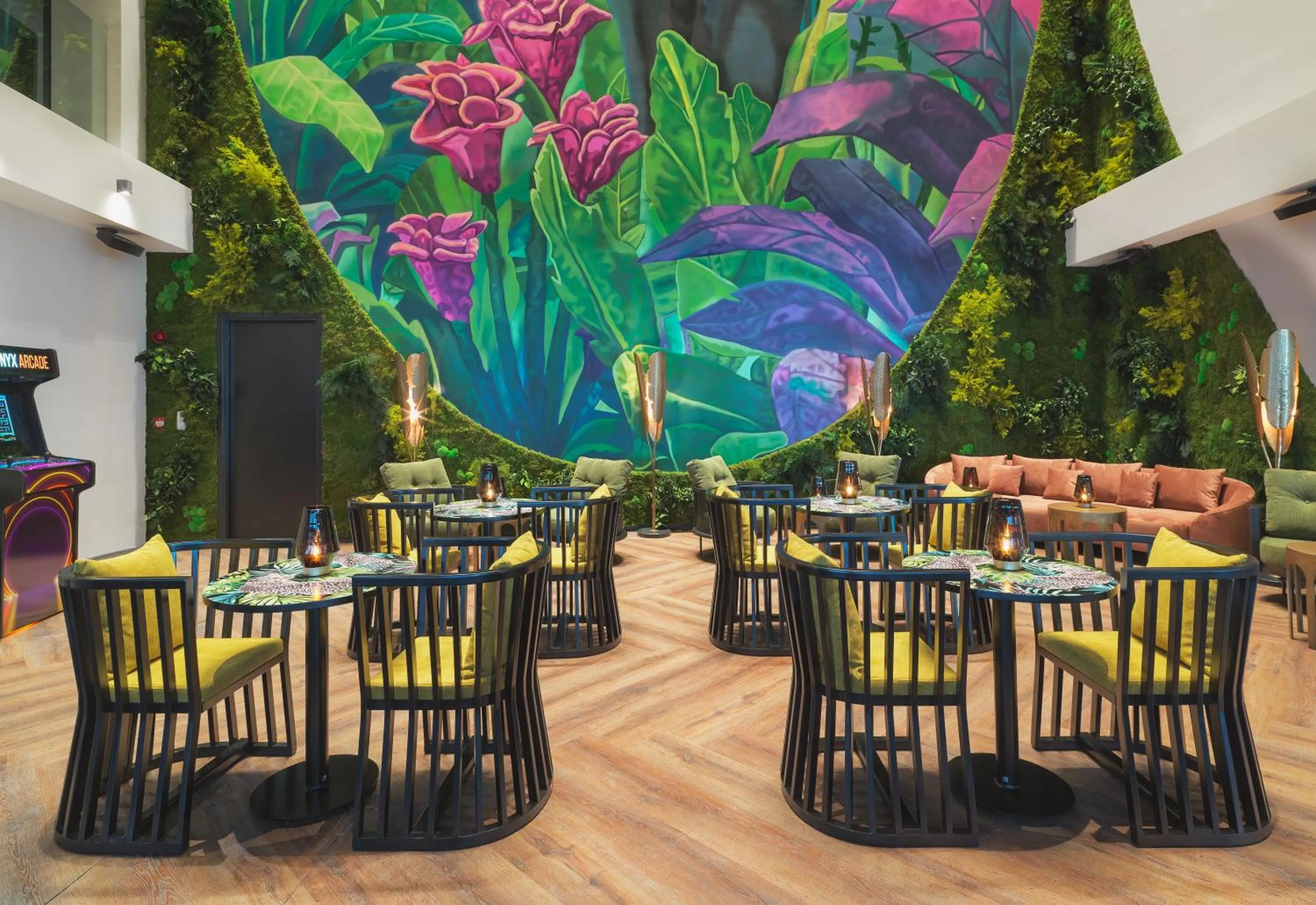 Restaurant/places to eat in NYX Hotel Limassol