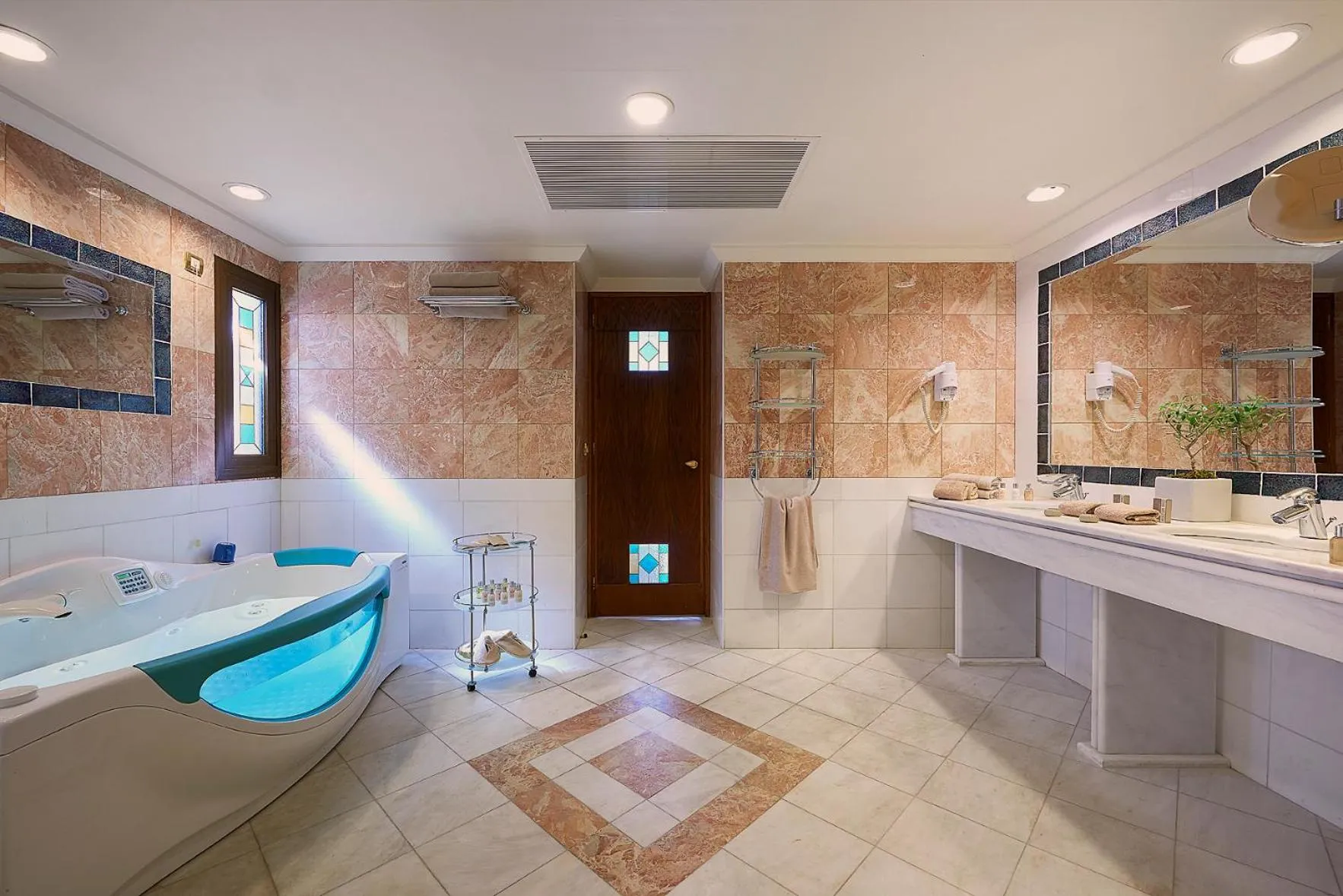 Shower in Aldemar Olympian Village