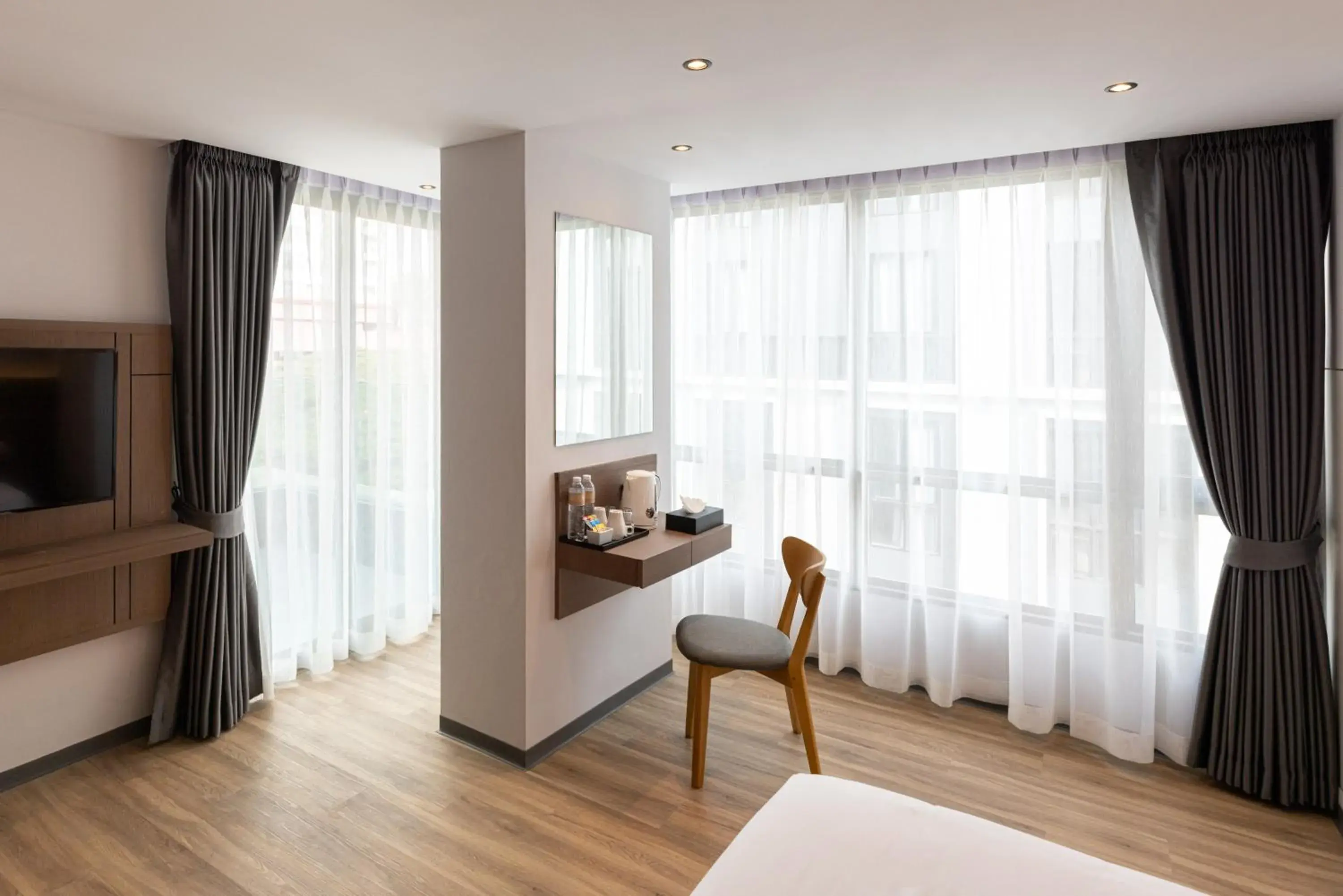 TV and multimedia, Bed in Pure Eleven Hotel Bangkok TV and multimedia, Bed in Pure Eleven Hotel Bangkok