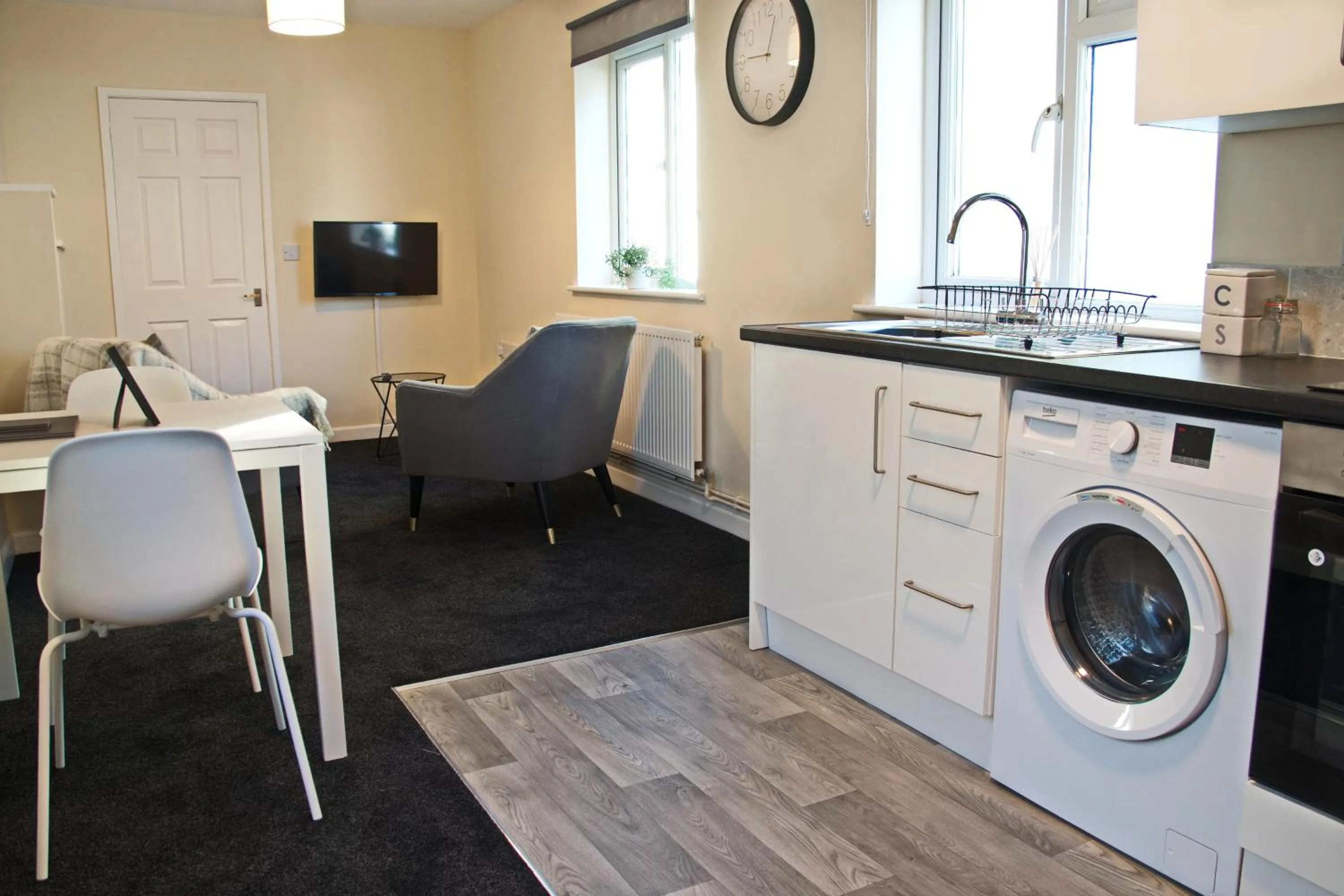 Kitchen or kitchenette in Host & Stay - Clacton Coastal Hideaway