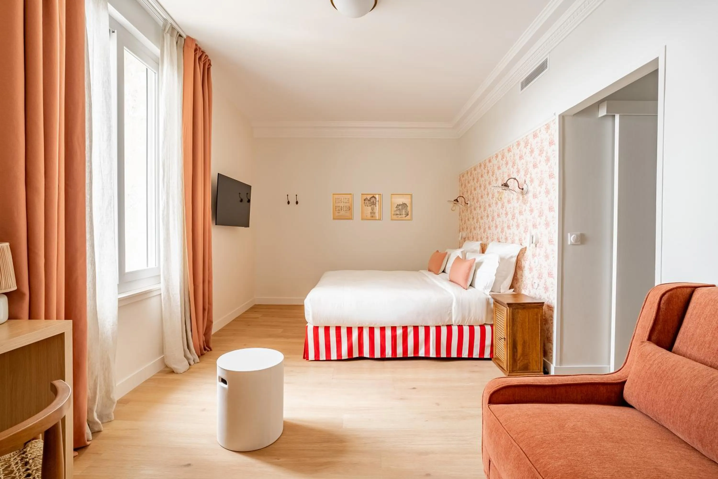 Photo of the whole room, Bed in Villa Camille Hotel & Spa