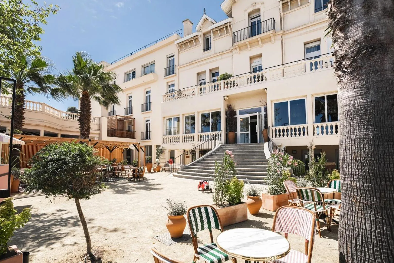 Facade/entrance in Villa Camille Hotel & Spa