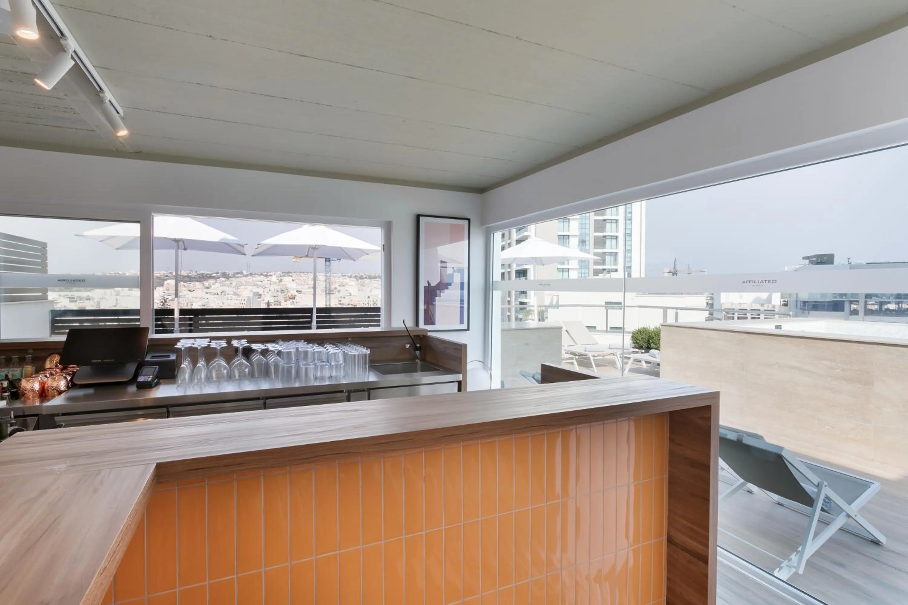 Restaurant/places to eat in Hotel Mistral St Julian's, Affiliated by Meliá