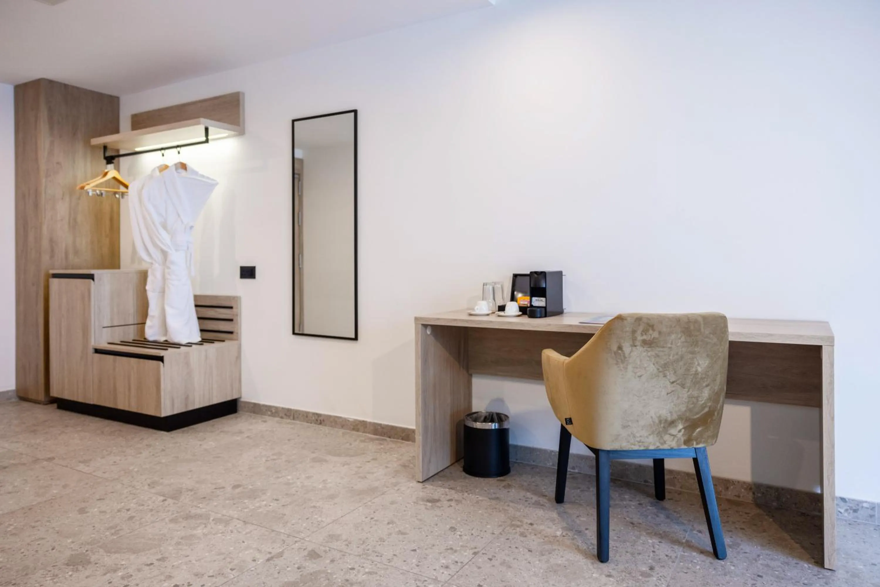 Coffee/tea facilities in Hotel Levante St Julian's, Affiliated by Melia