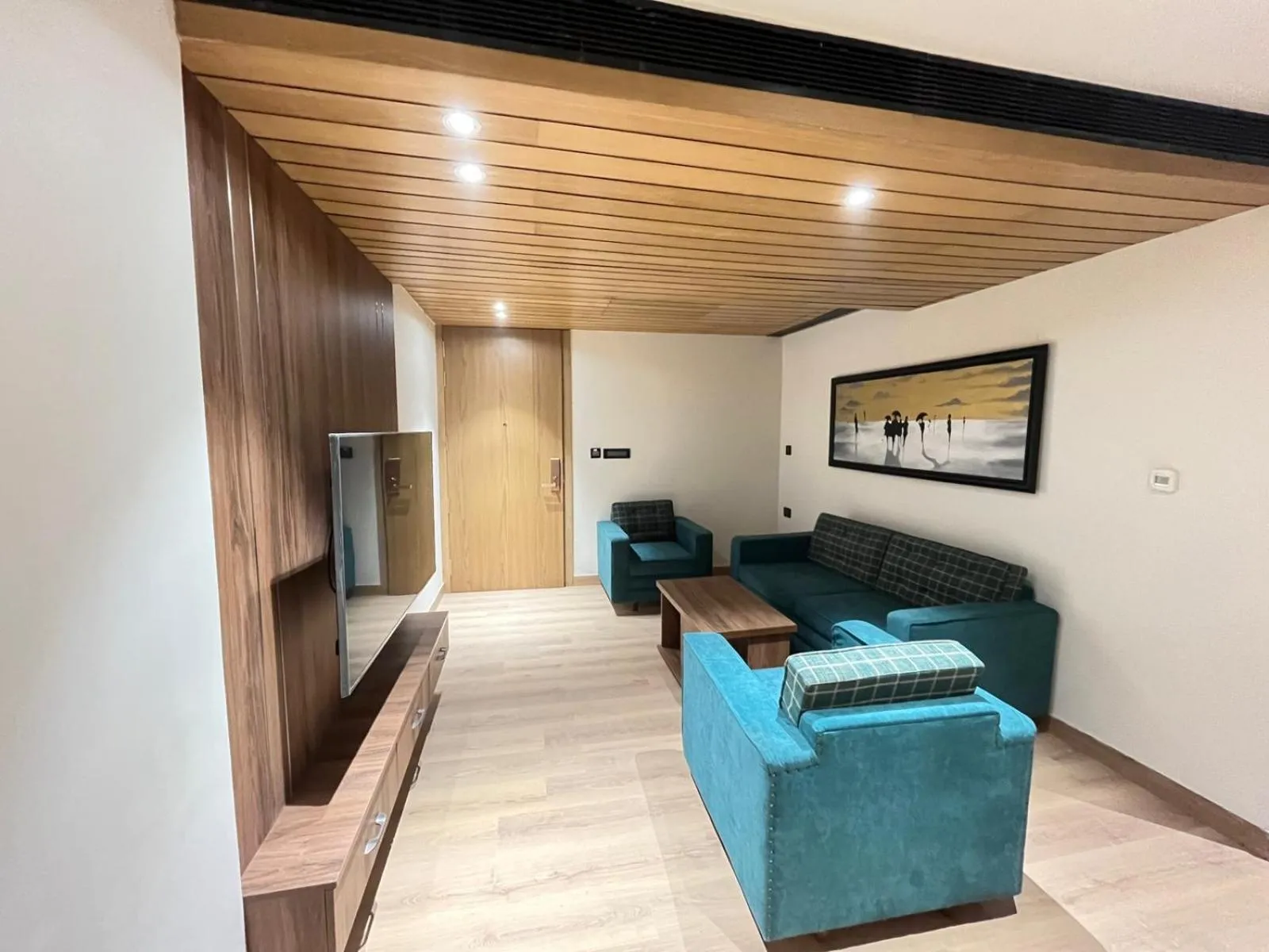 TV and multimedia in Dayal Gateway