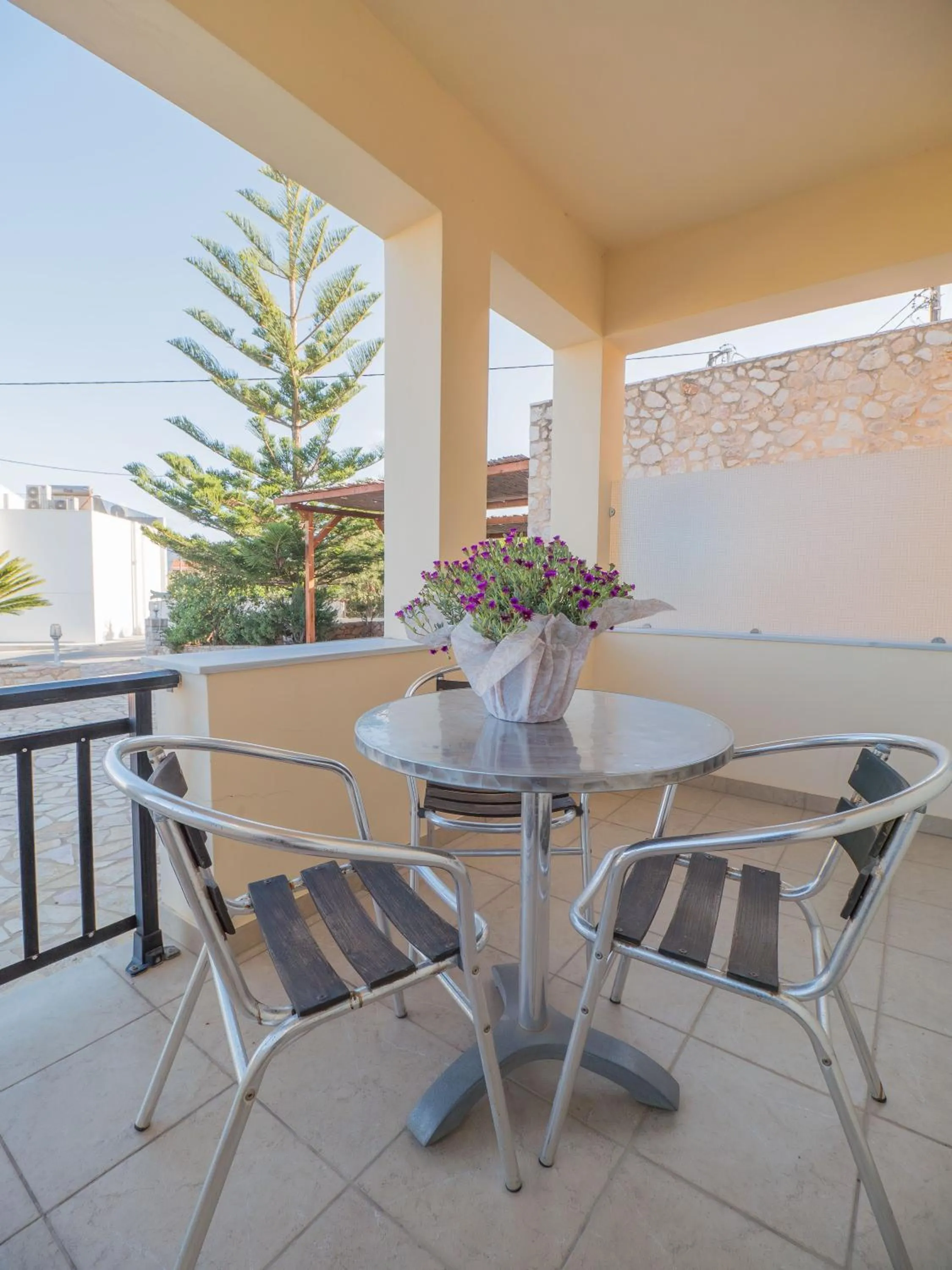 Apartments Hotel & Studios, Xifoupolis