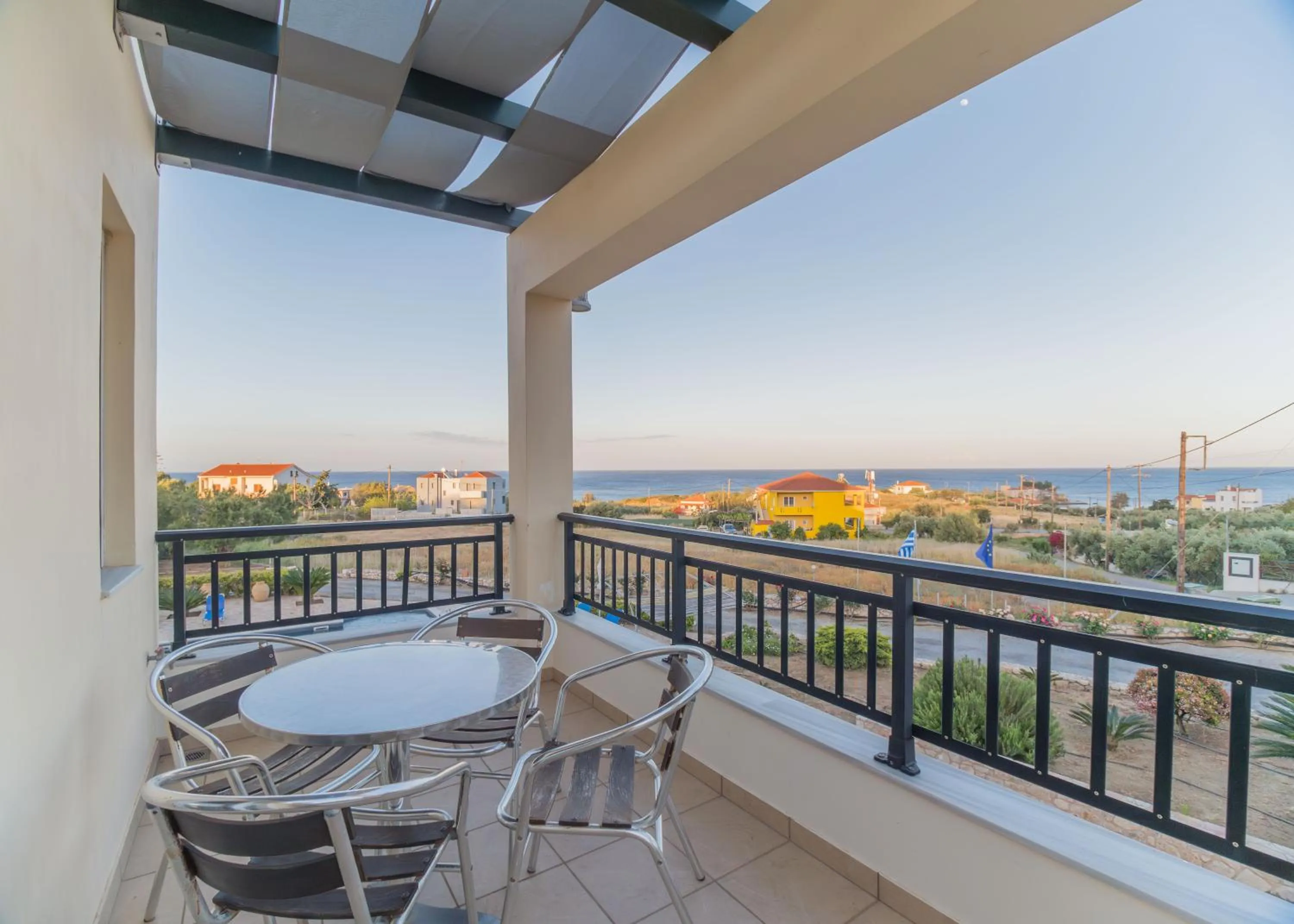 Apartments Hotel & Studios, Xifoupolis