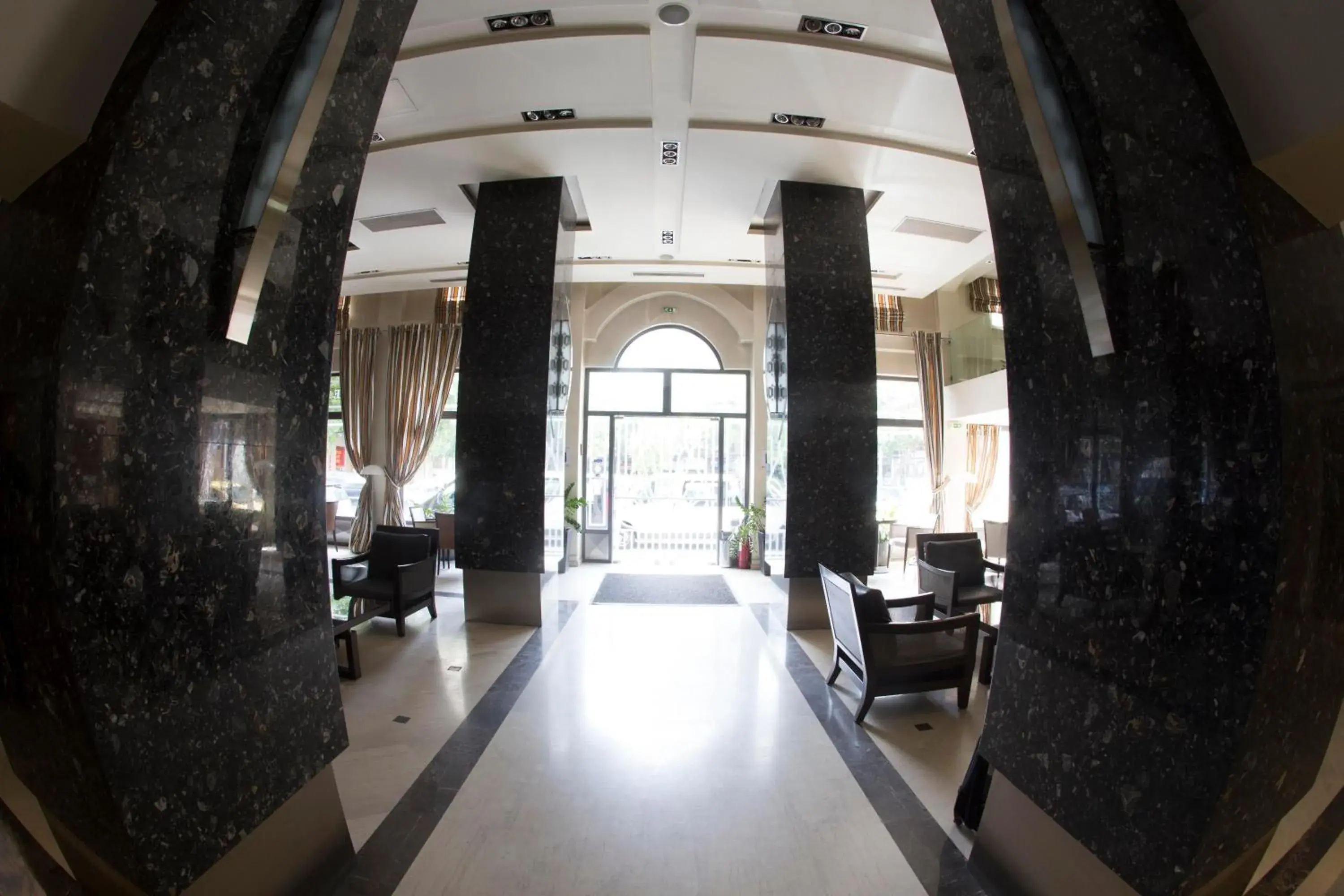 Lobby or reception in Davitel - Tobacco Hotel Lobby or reception in Davitel - Tobacco Hotel