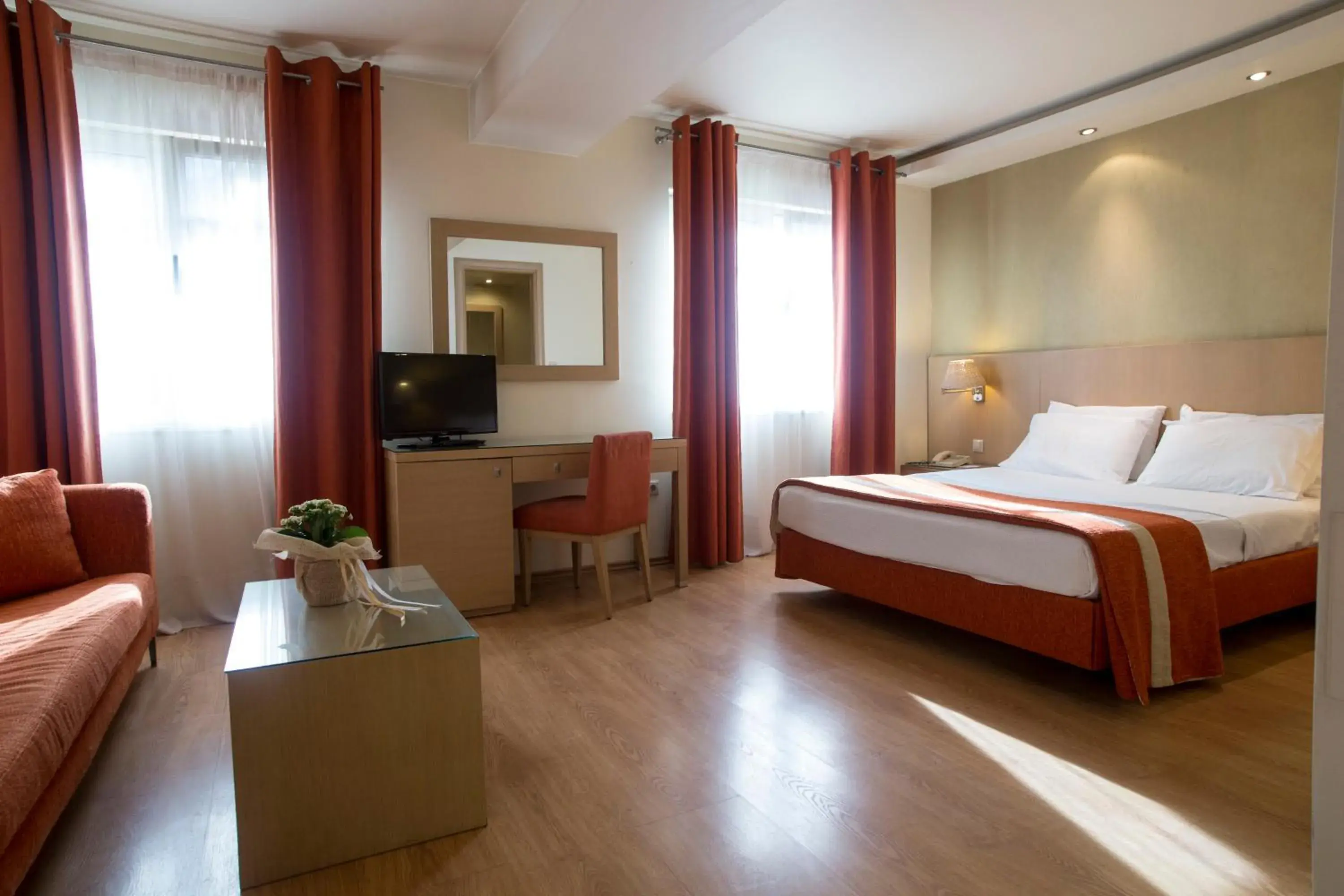 Photo of the whole room, Bed in Davitel - Tobacco Hotel Photo of the whole room, Bed in Davitel - Tobacco Hotel