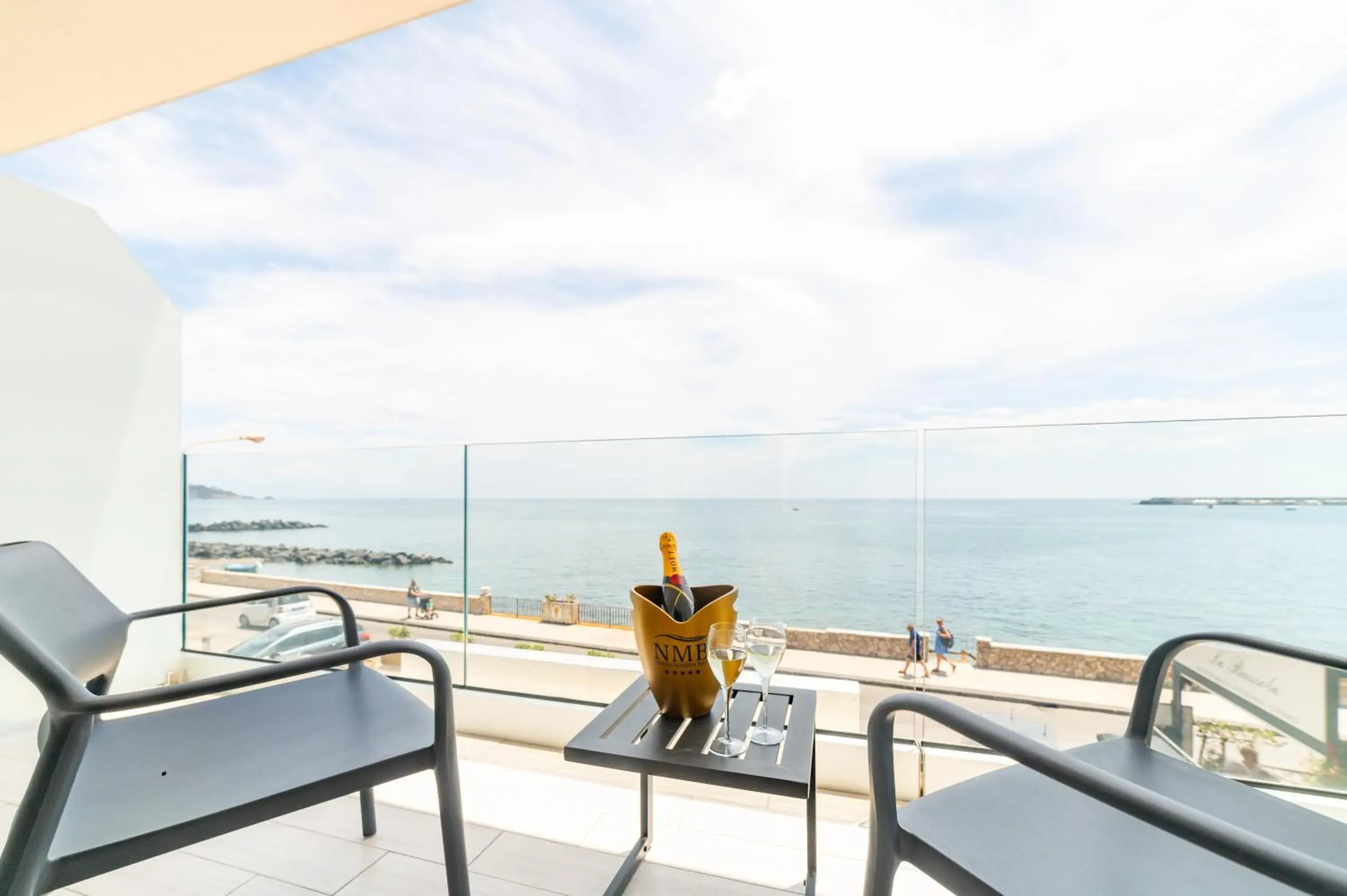 Deluxe Double Room with Balcony and Sea View in Naxos Marina Bay Deluxe Double Room with Balcony and Sea View in Naxos Marina Bay