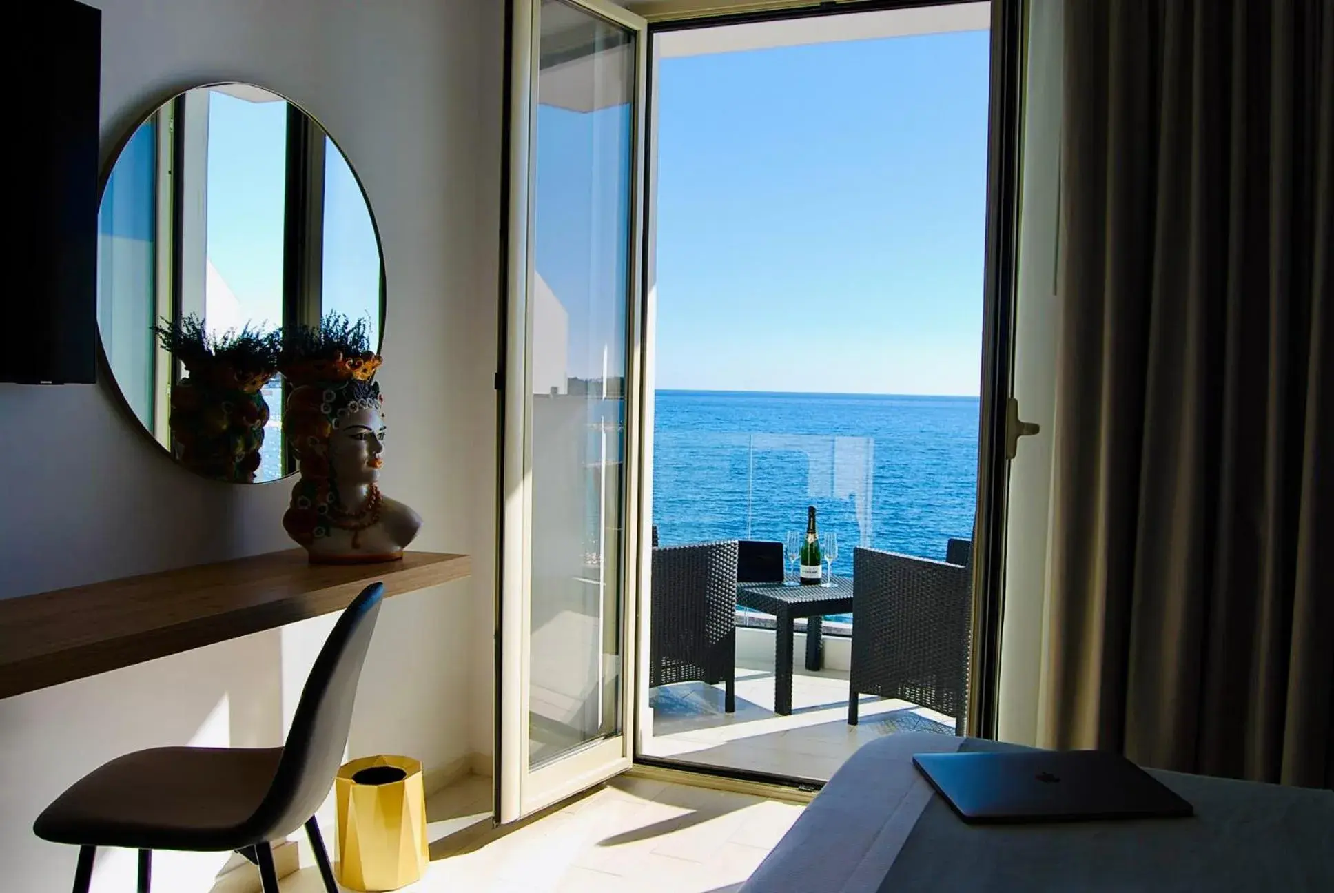 Deluxe Double Room with Balcony and Sea View in Naxos Marina Bay Deluxe Double Room with Balcony and Sea View in Naxos Marina Bay