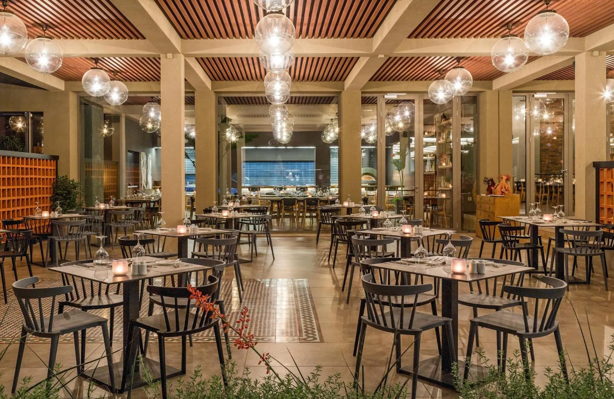 Restaurant/places to eat in Amada Colossos Resort