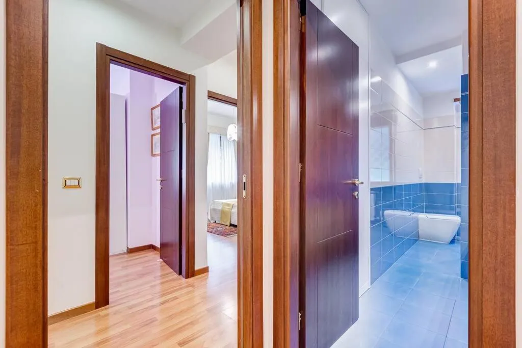 Exclusive Apartment in Eur Lake