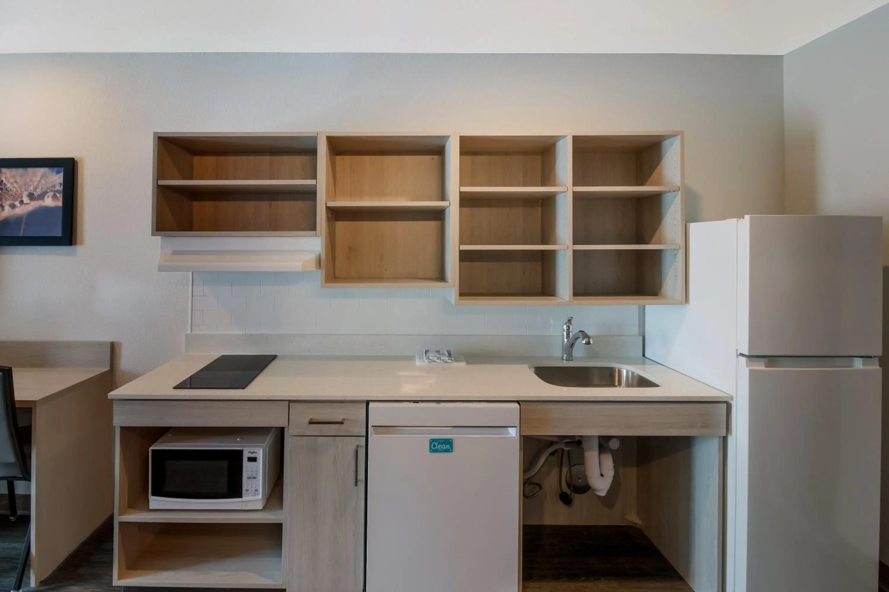 Kitchen or kitchenette in WoodSpring Suites Wixom - Novi