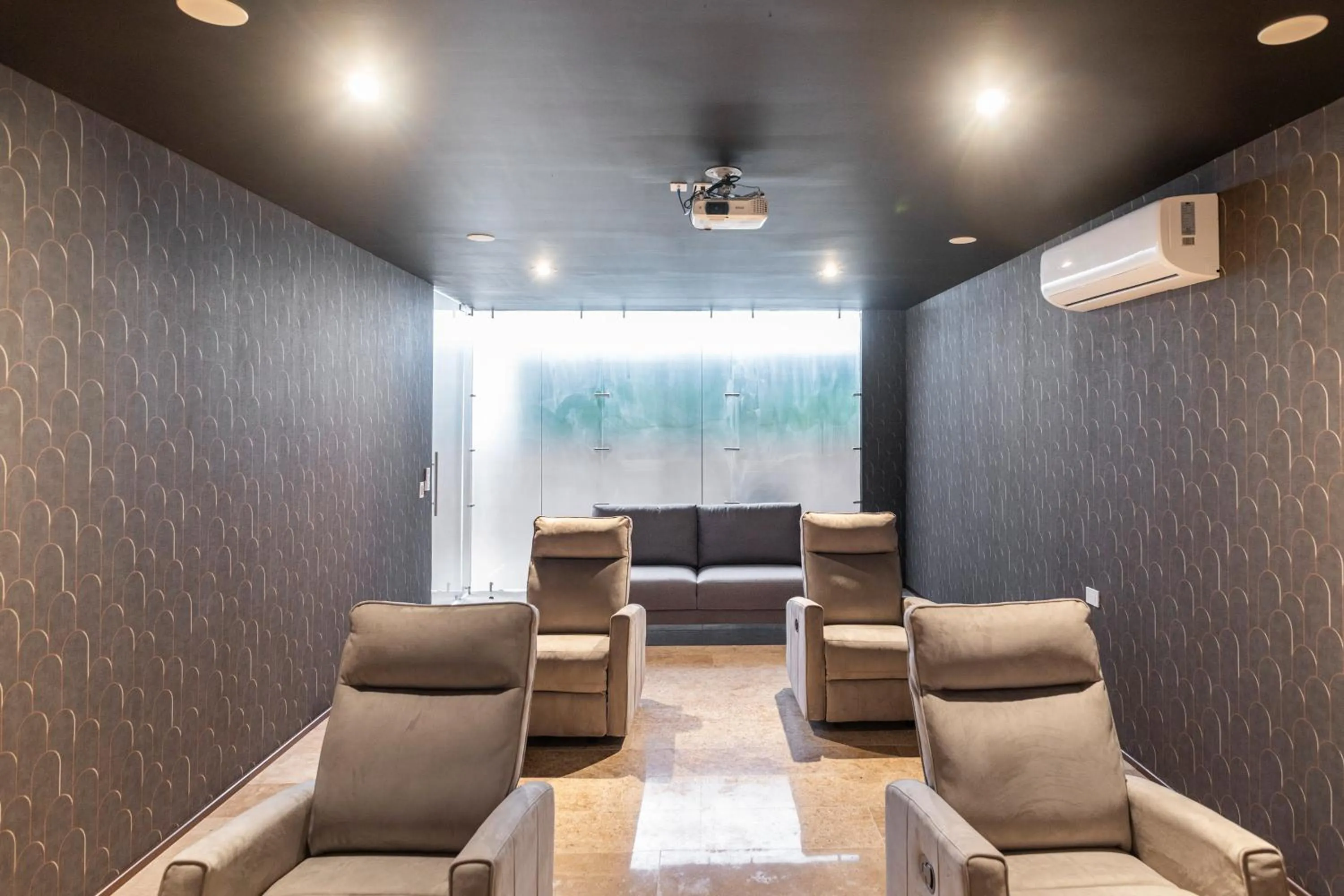 Menesse Tulum Luxury Apartments by Spot Rentals