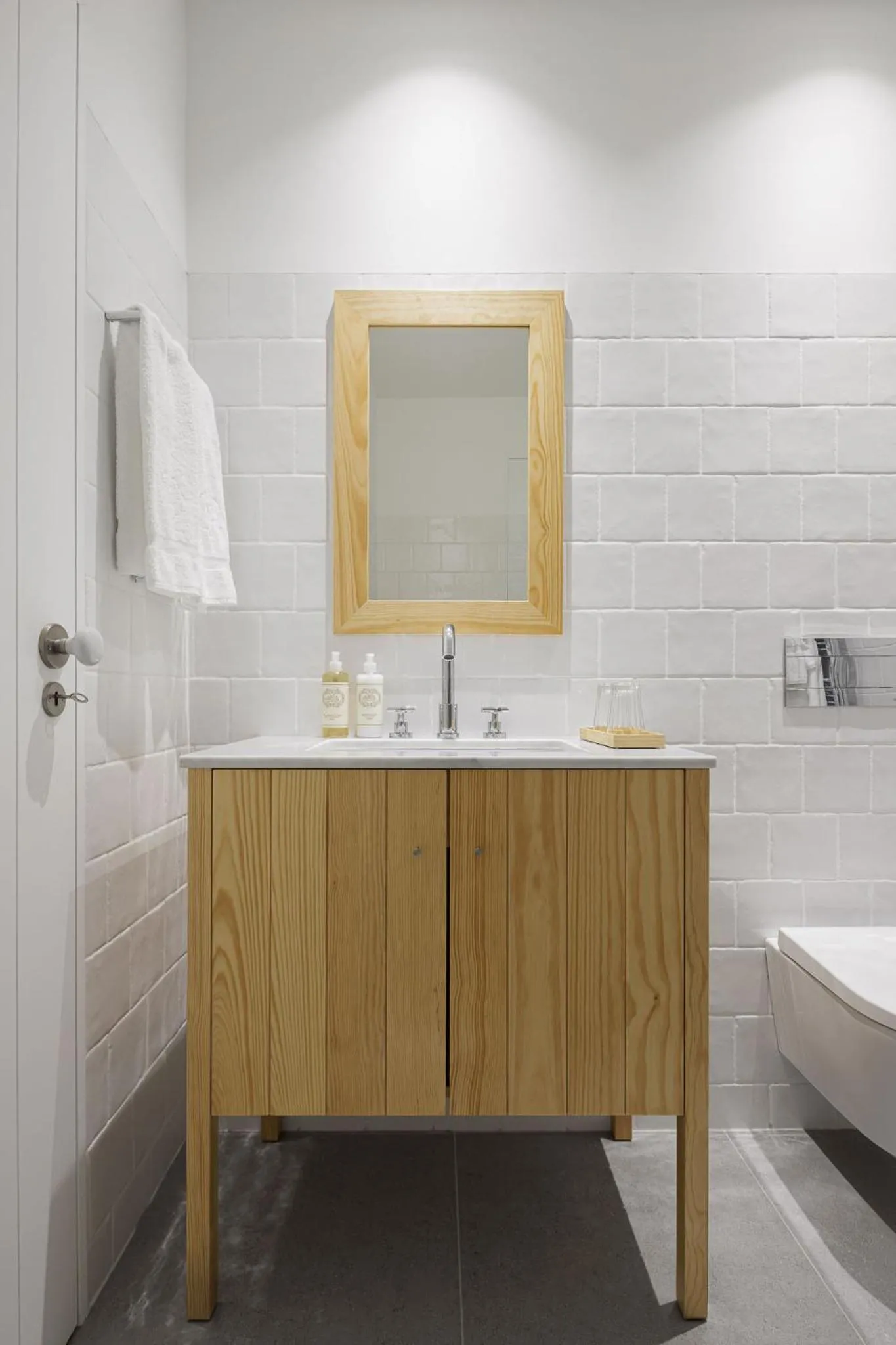 Pensão Luisinha by Casas com Estória Boutique Houses