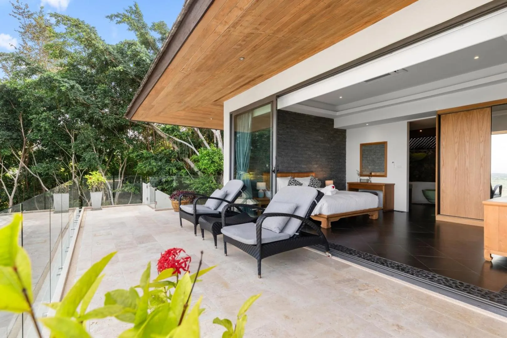 Patio in Villa Firefly- Spectacular Family Friendly Villa