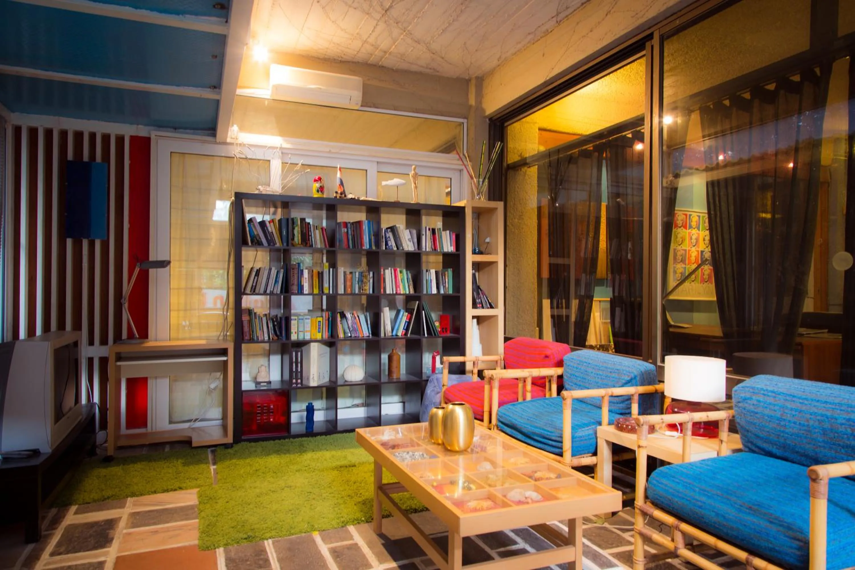 Library in Apollonia Hotel Apartments