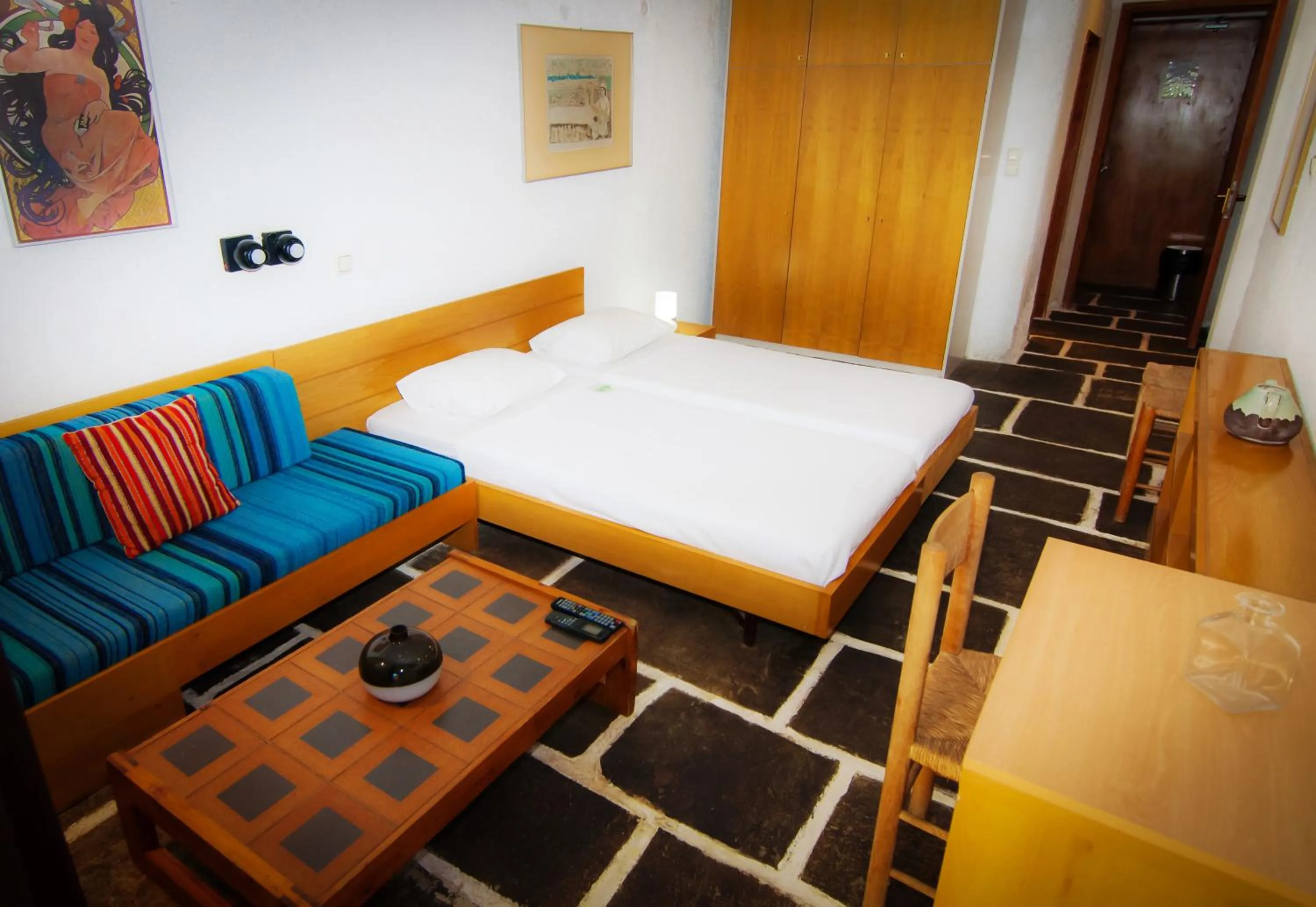 Photo of the whole room, Bed in Apollonia Hotel Apartments