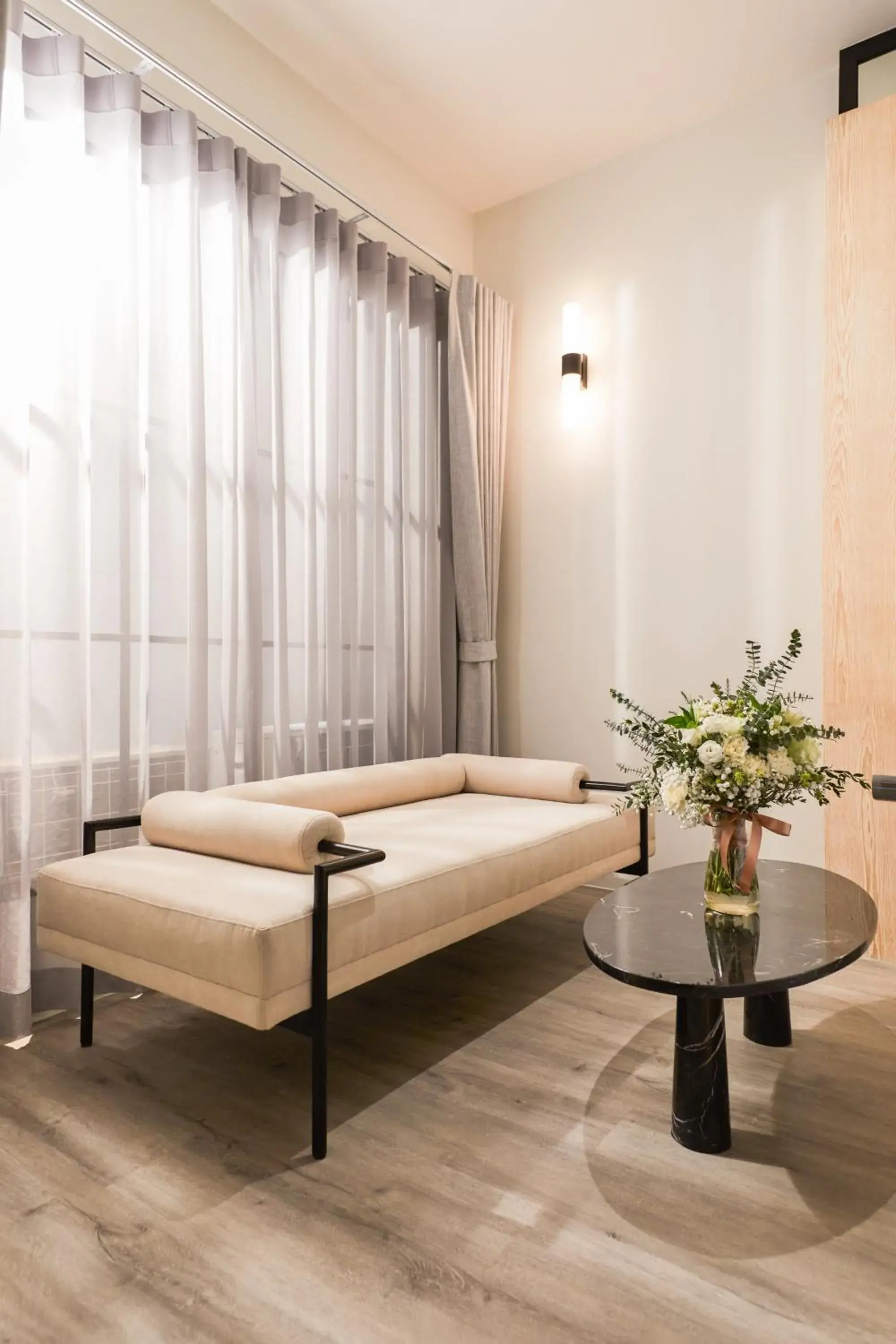 Living room, Bed in Hotel Sapin Living room, Bed in Hotel Sapin