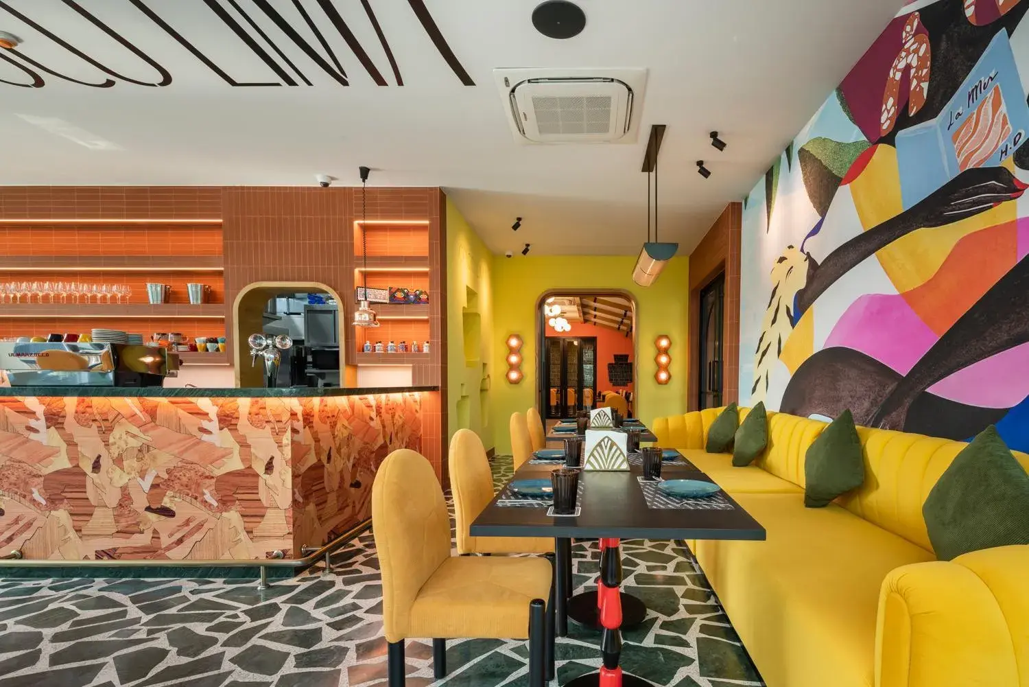 Restaurant/places to eat in Hotel Sapin Restaurant/places to eat in Hotel Sapin