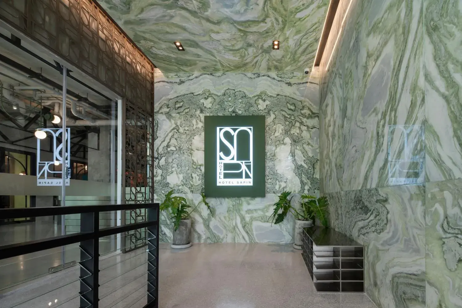 Property building in Hotel Sapin Property building in Hotel Sapin