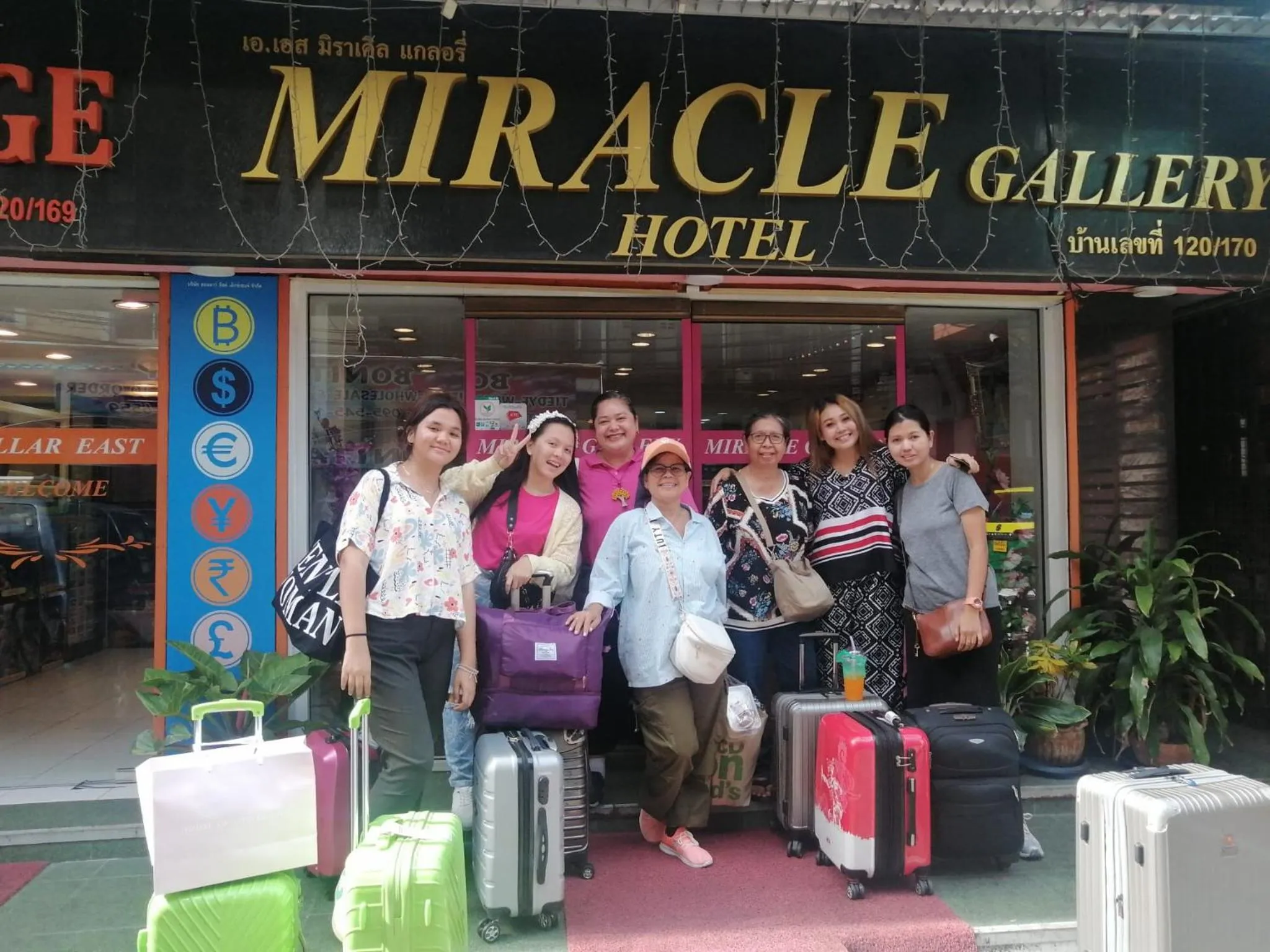 group of guests in Miracle Gallery Hotel