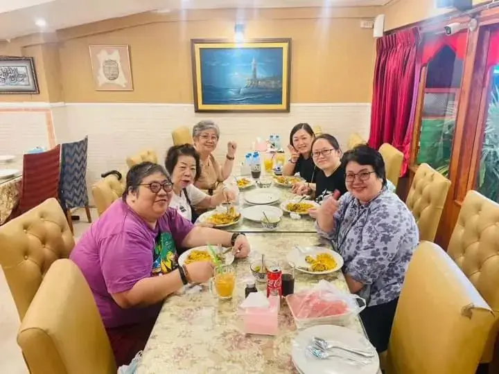 Restaurant/places to eat in Miracle Gallery Hotel Restaurant/places to eat in Miracle Gallery Hotel