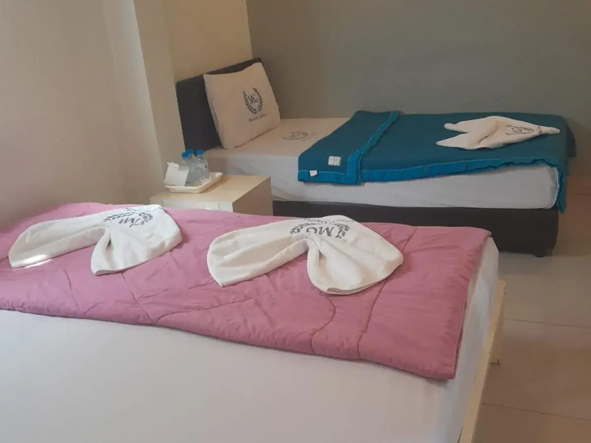 Balcony/Terrace, Bed in Miracle Gallery Hotel Balcony/Terrace, Bed in Miracle Gallery Hotel