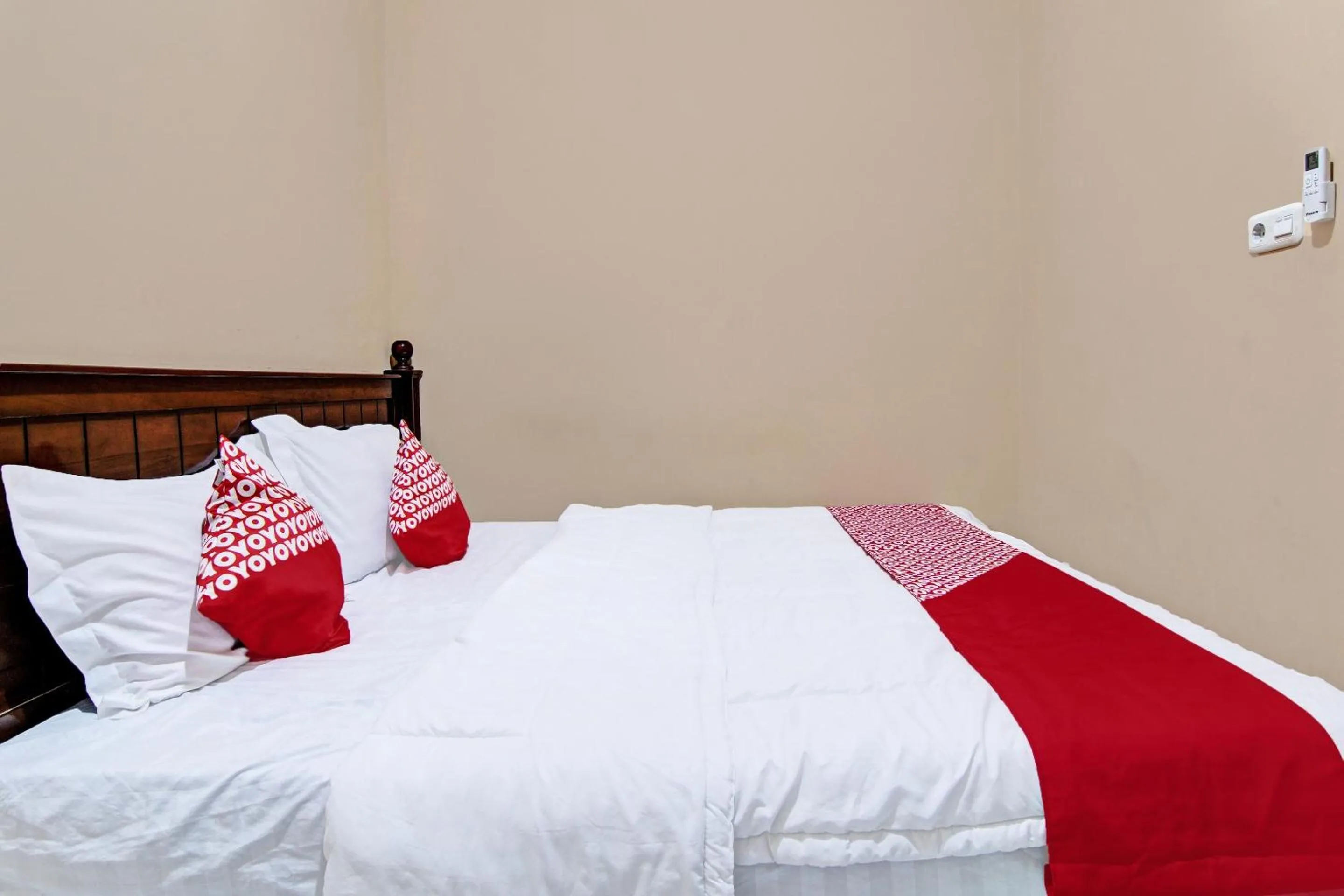 Bedroom in Hotel O Sandira Syariah