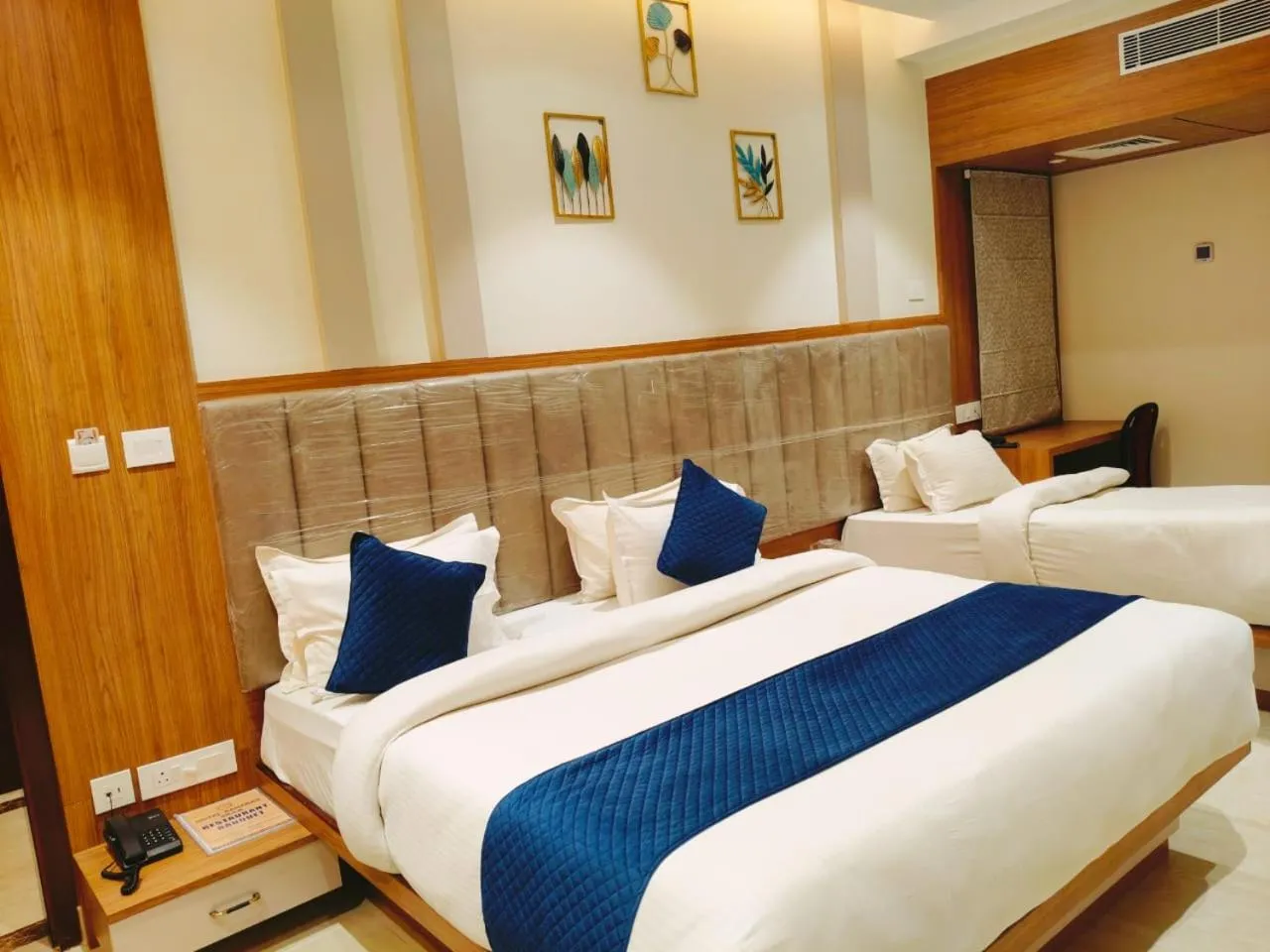 Bed in Hotel Banaras Villa