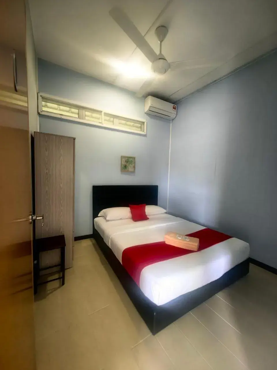 Double Room with Private Bathroom in Grapevine Garden Double Room with Private Bathroom in Grapevine Garden