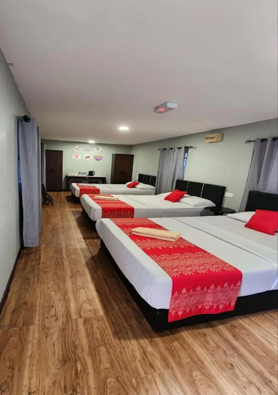 Bed in Grapevine Garden