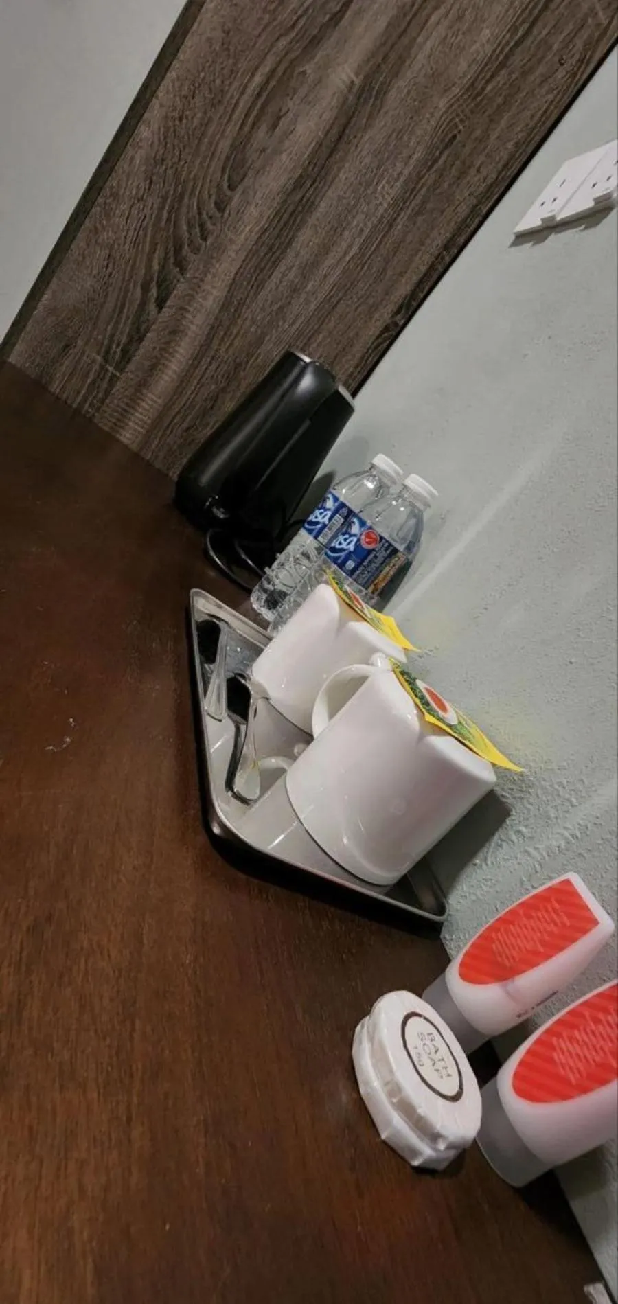 Coffee/tea facilities in Grapevine Garden