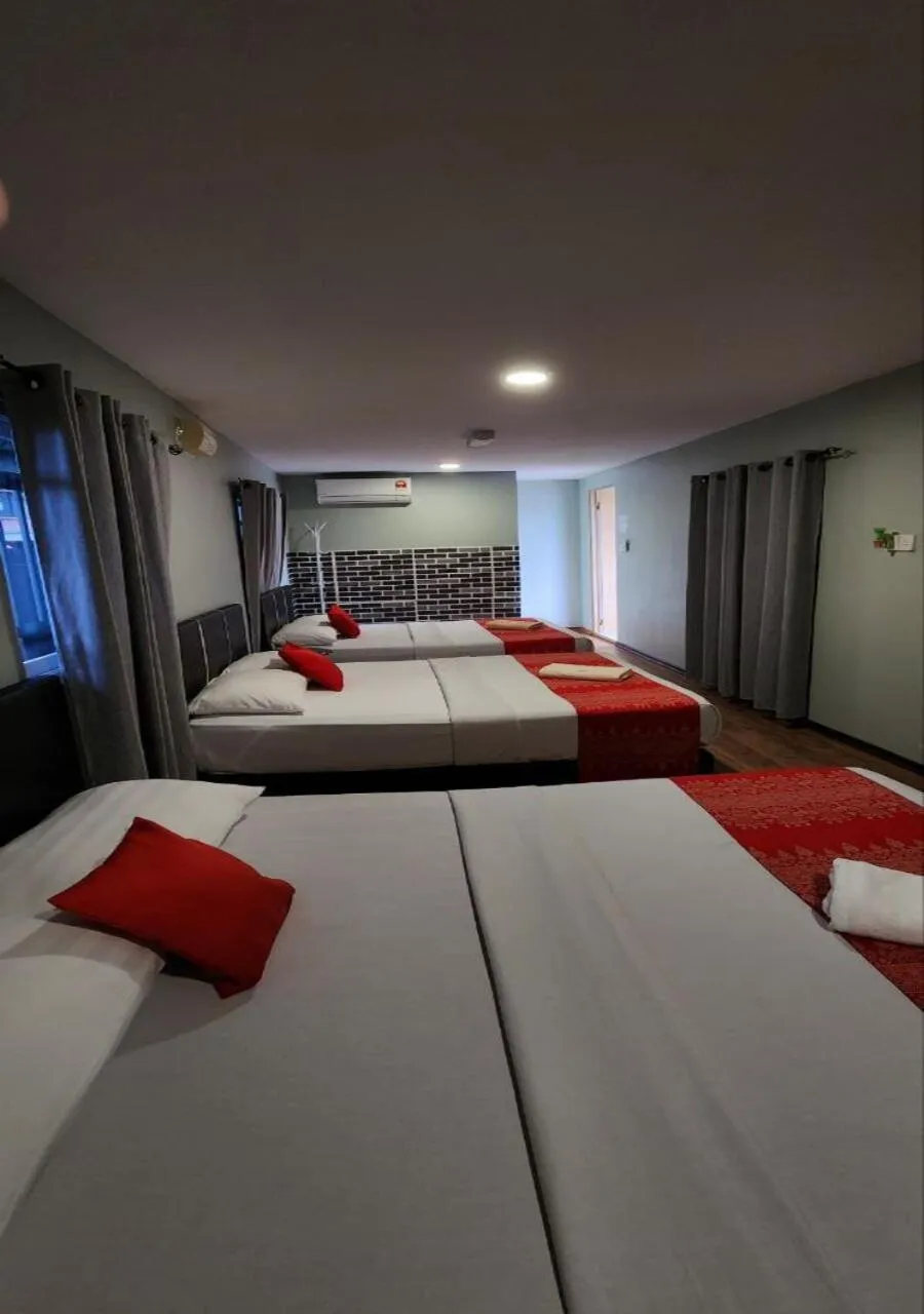 Bed in Grapevine Garden