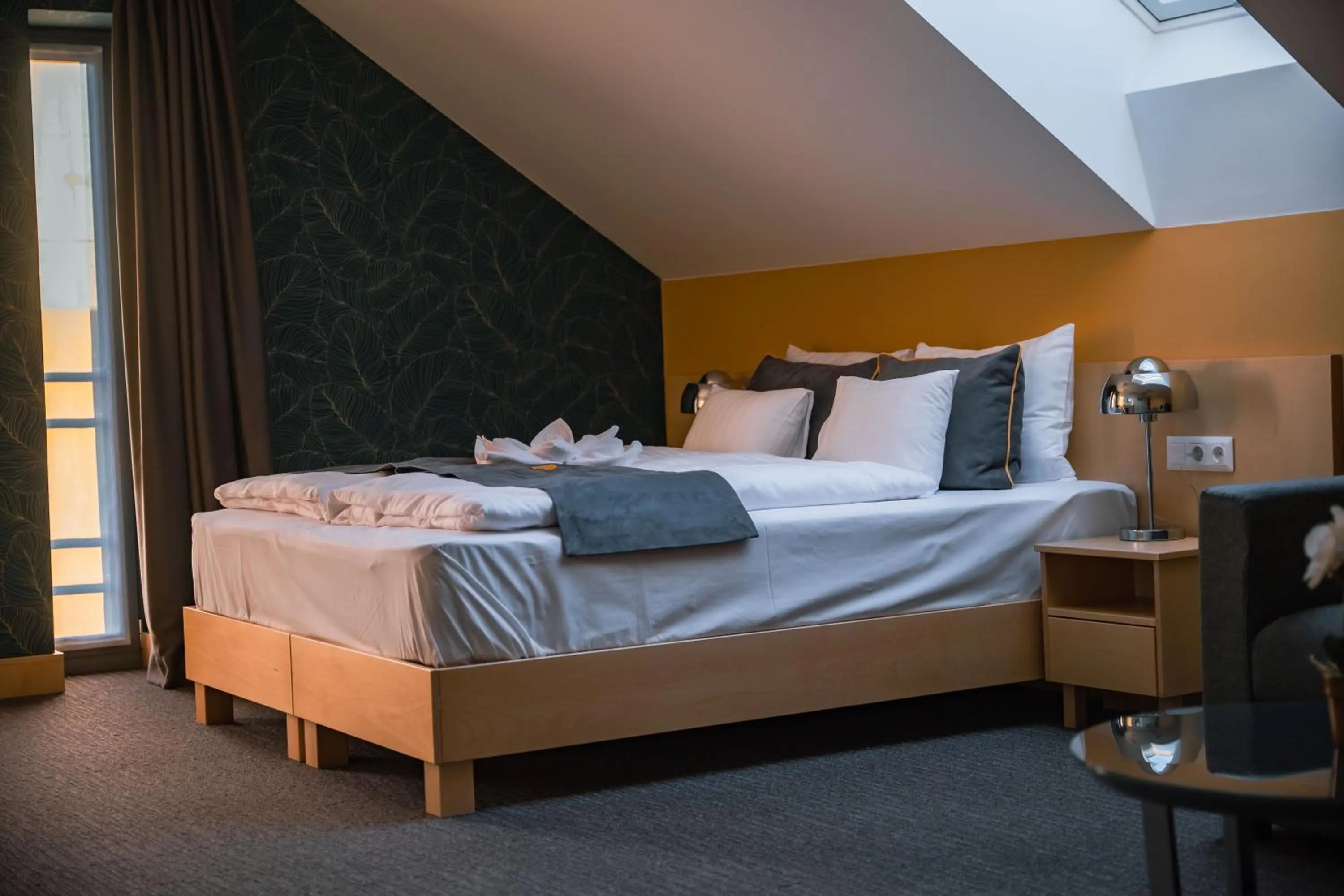 Photo of the whole room, Bed in Eleven Business & Sport Hotel