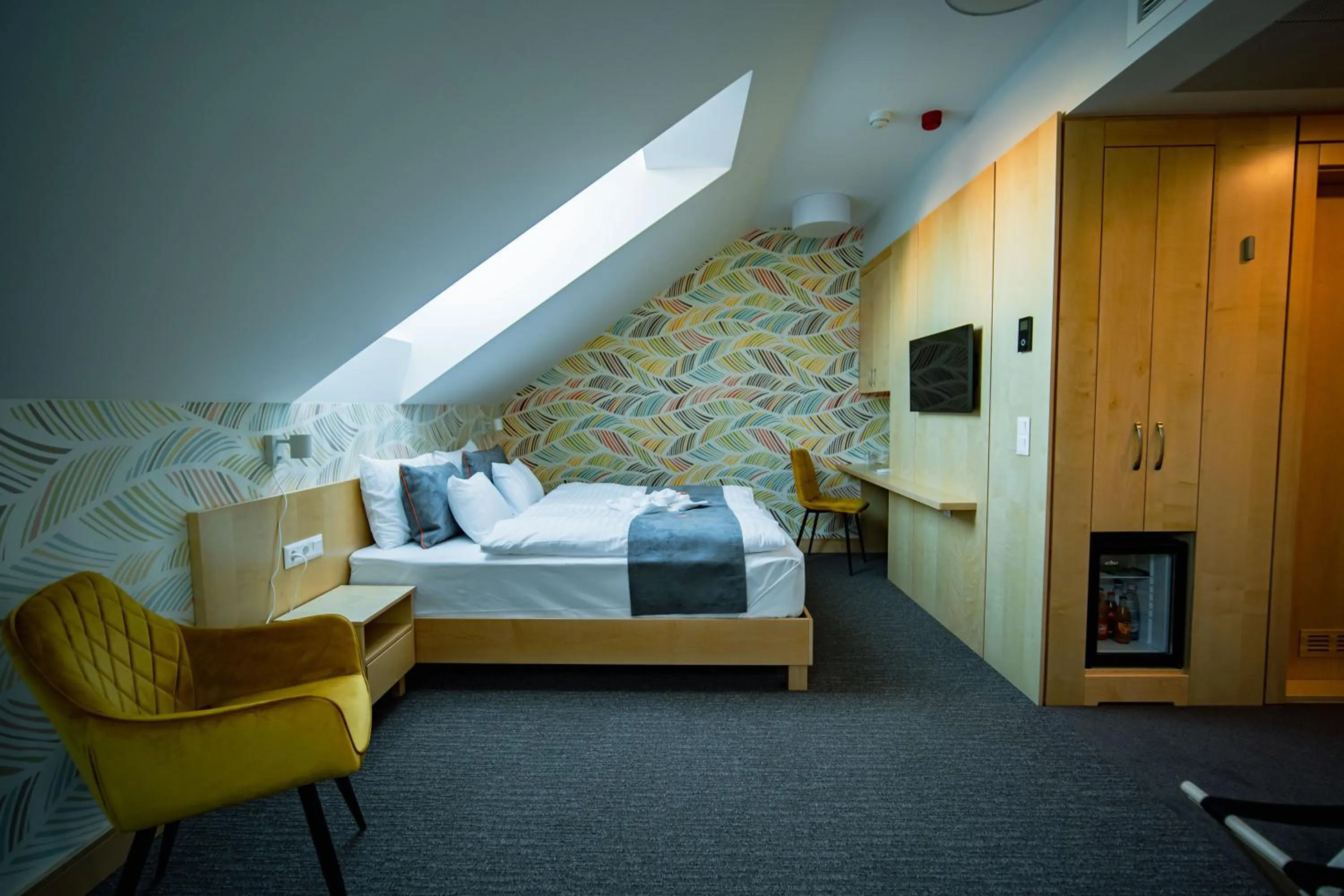 Photo of the whole room, Bed in Eleven Business & Sport Hotel