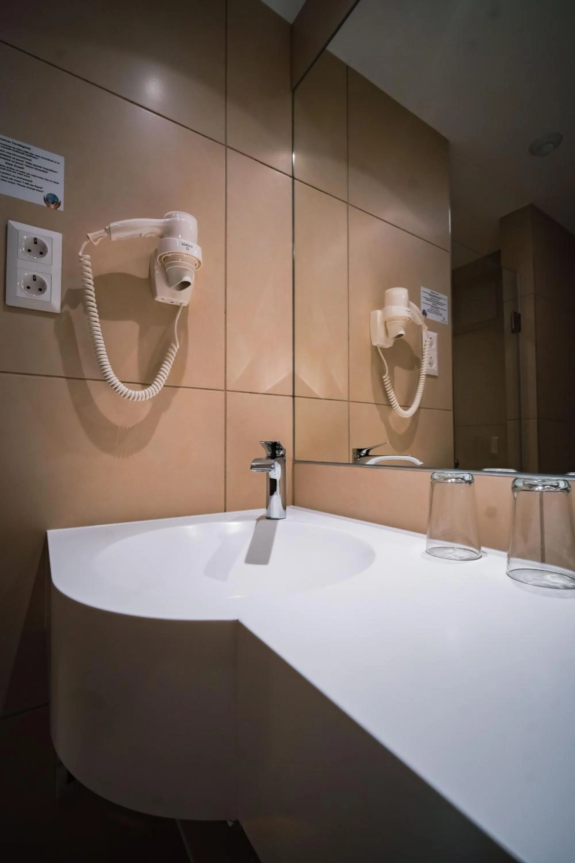 Bathroom in Eleven Business & Sport Hotel