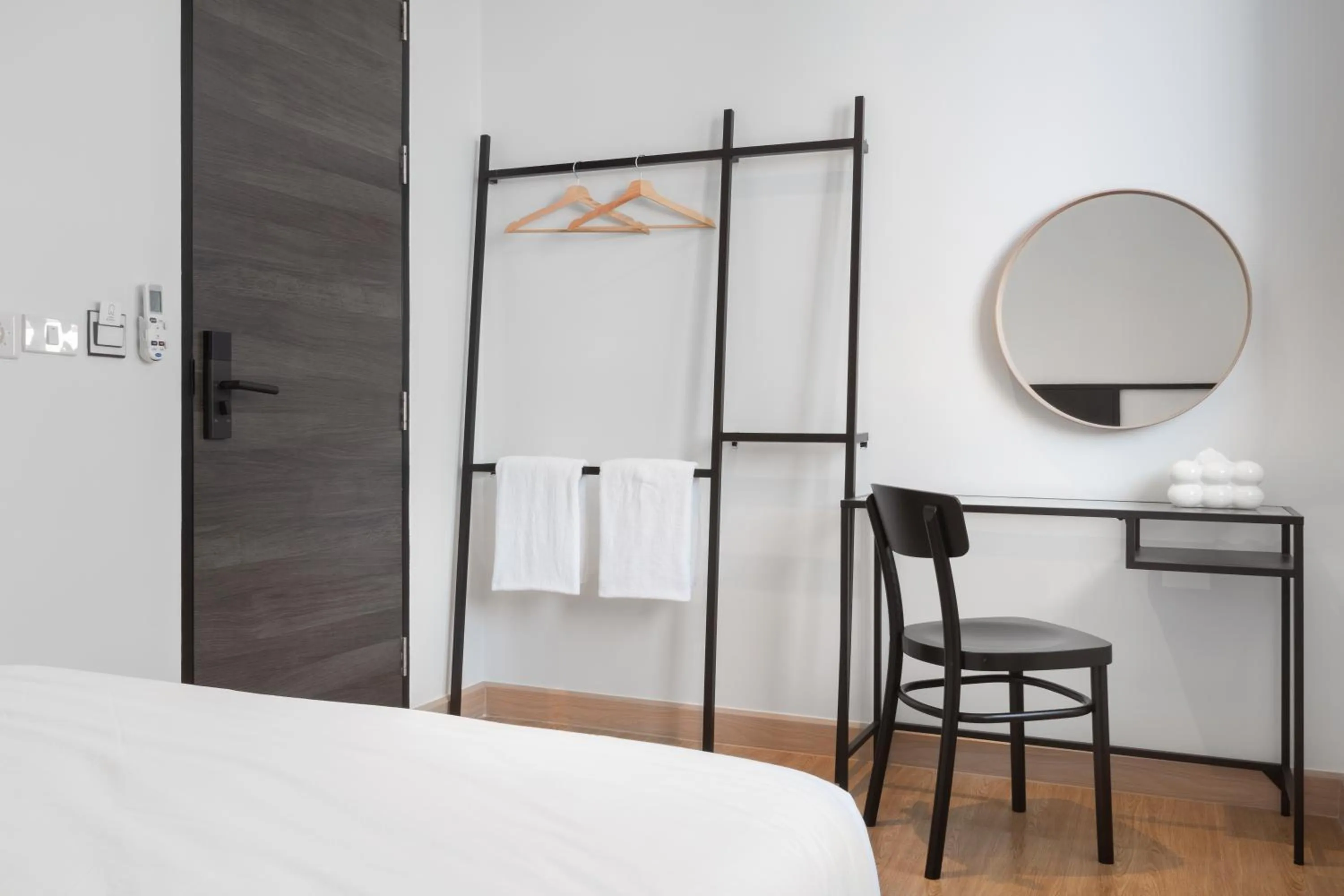 hair dresser, Bed in CASA BLANCA Dusit