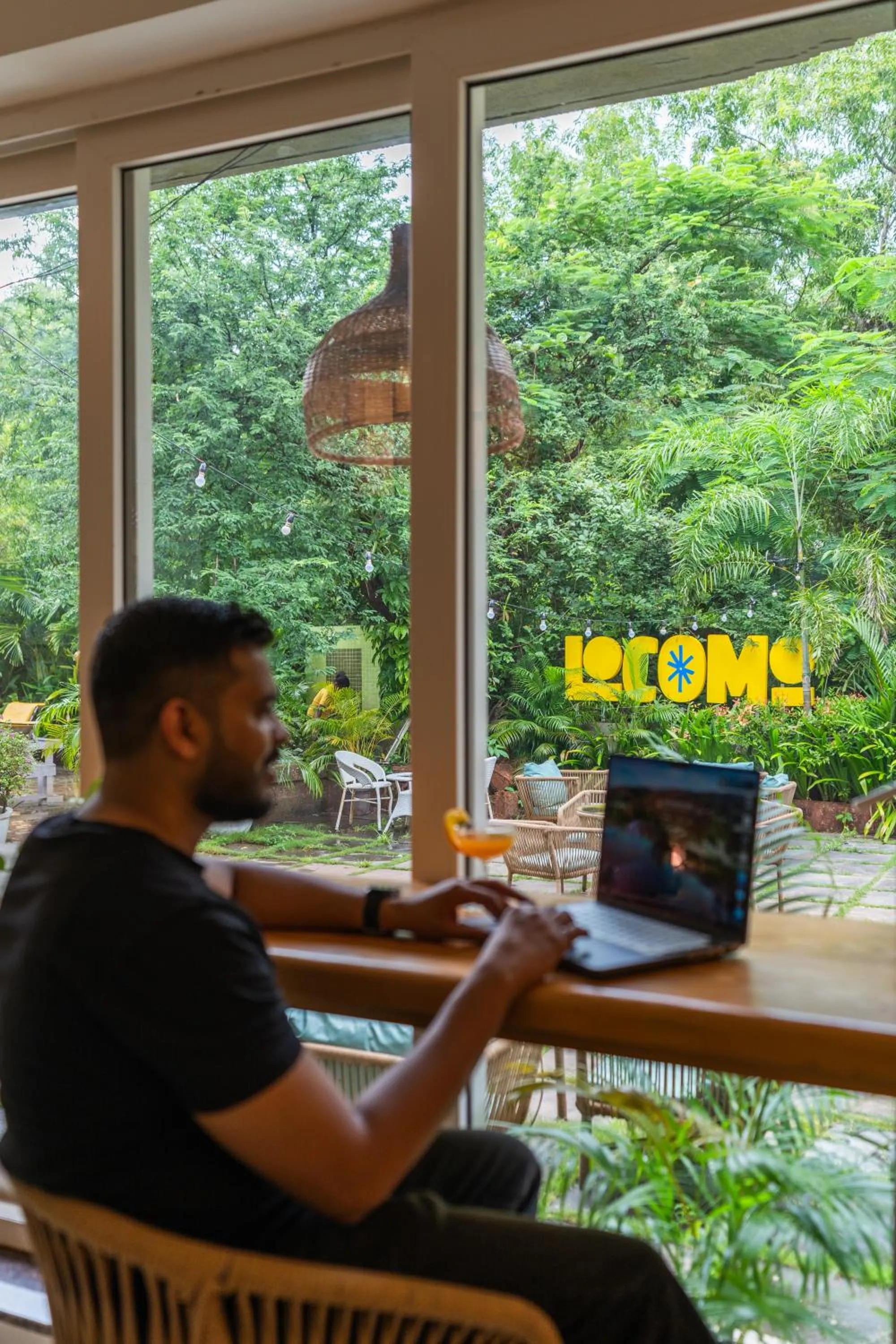 Garden view in Locomo Boutique, Morjim - Cozy tropical stay, near beach