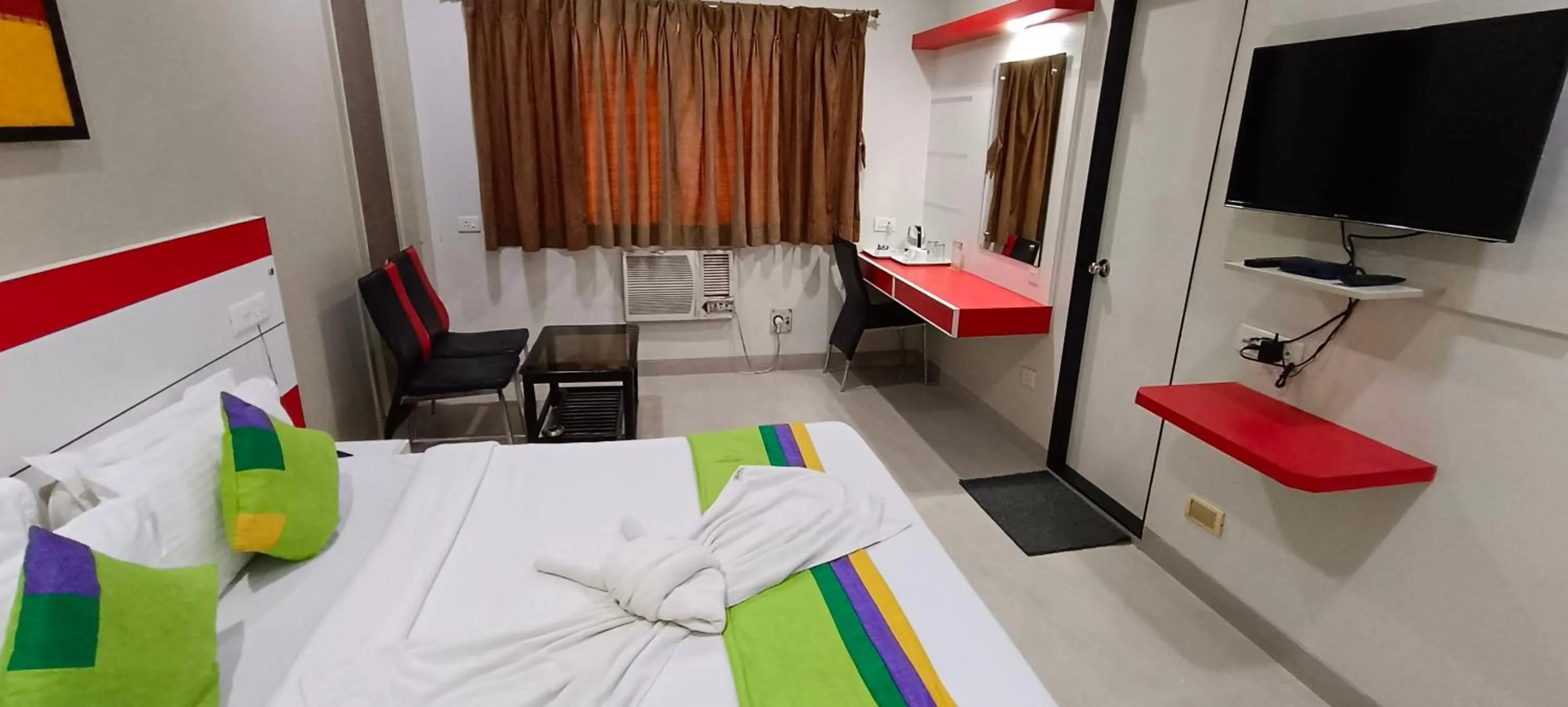 Bed in Hotel Bagga International