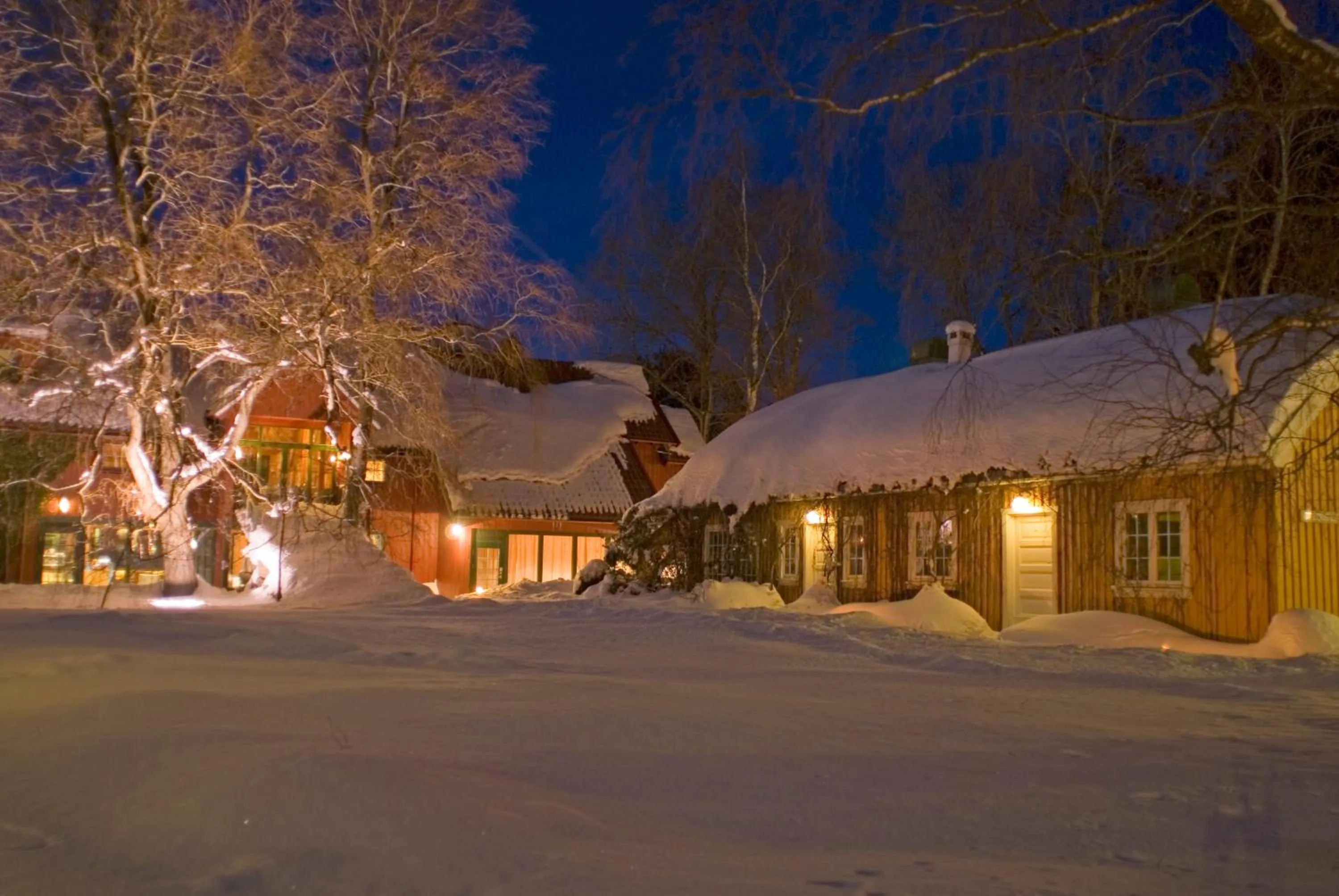 Property building in Engø Gård Hotel & Restaurant